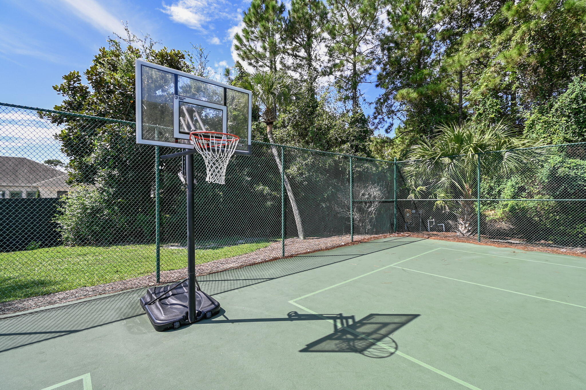 PELICAN BAY - Residential