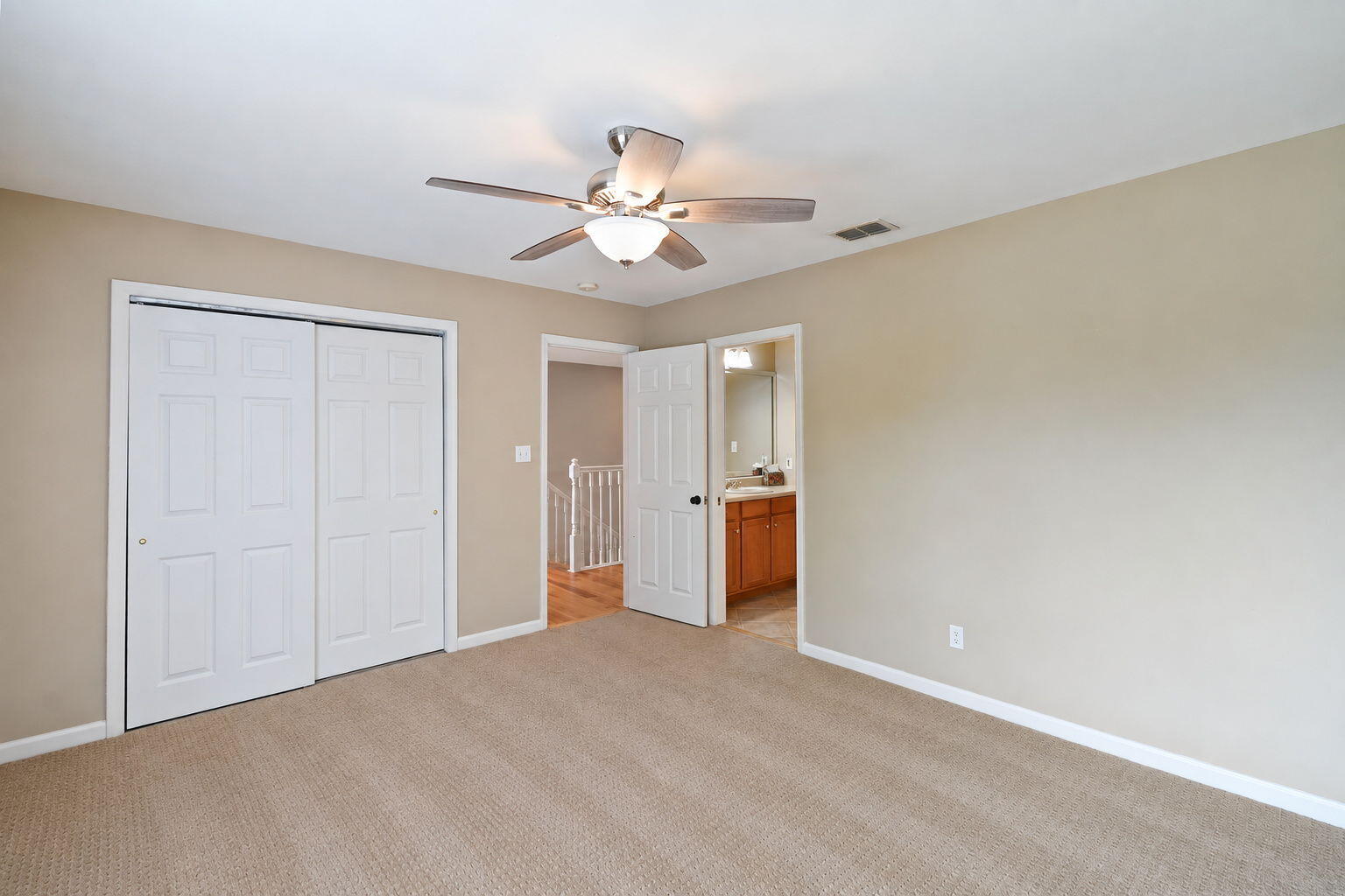 PELICAN BAY - Residential