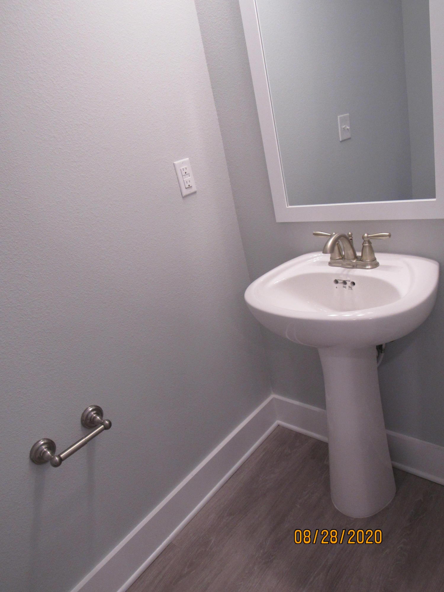 VERANDAS AT FREEPORT - Residential Lease