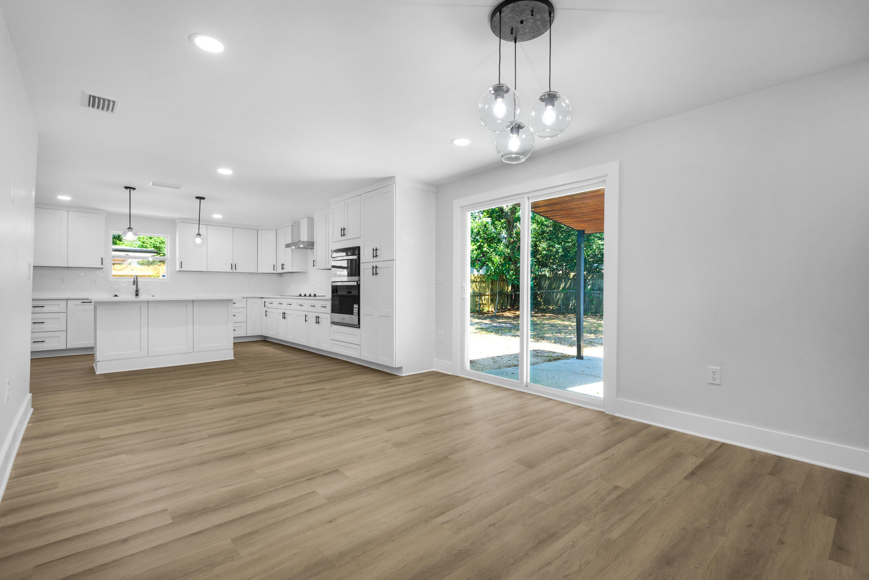 OAKLAND HEIGHTS - Residential