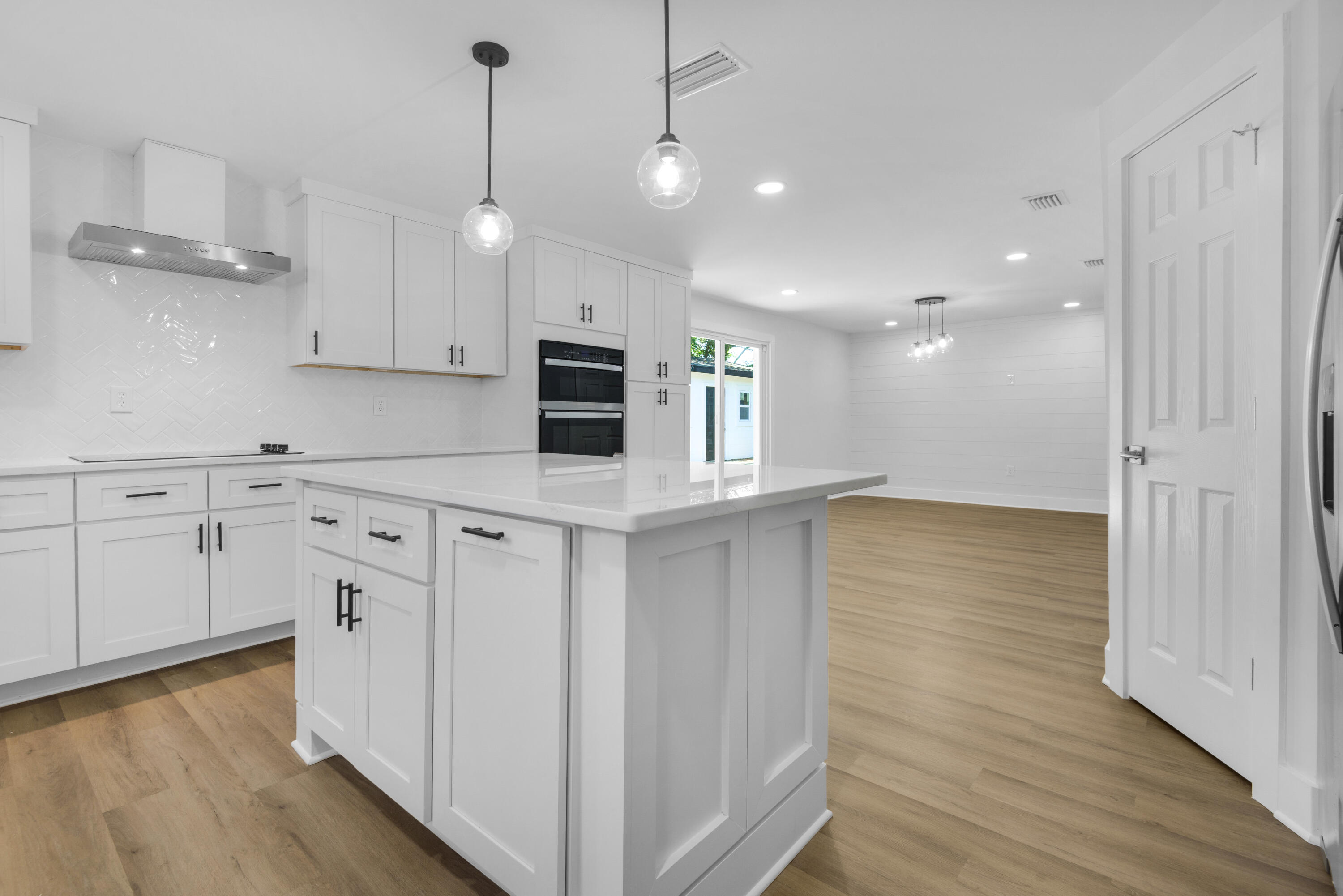 OAKLAND HEIGHTS - Residential