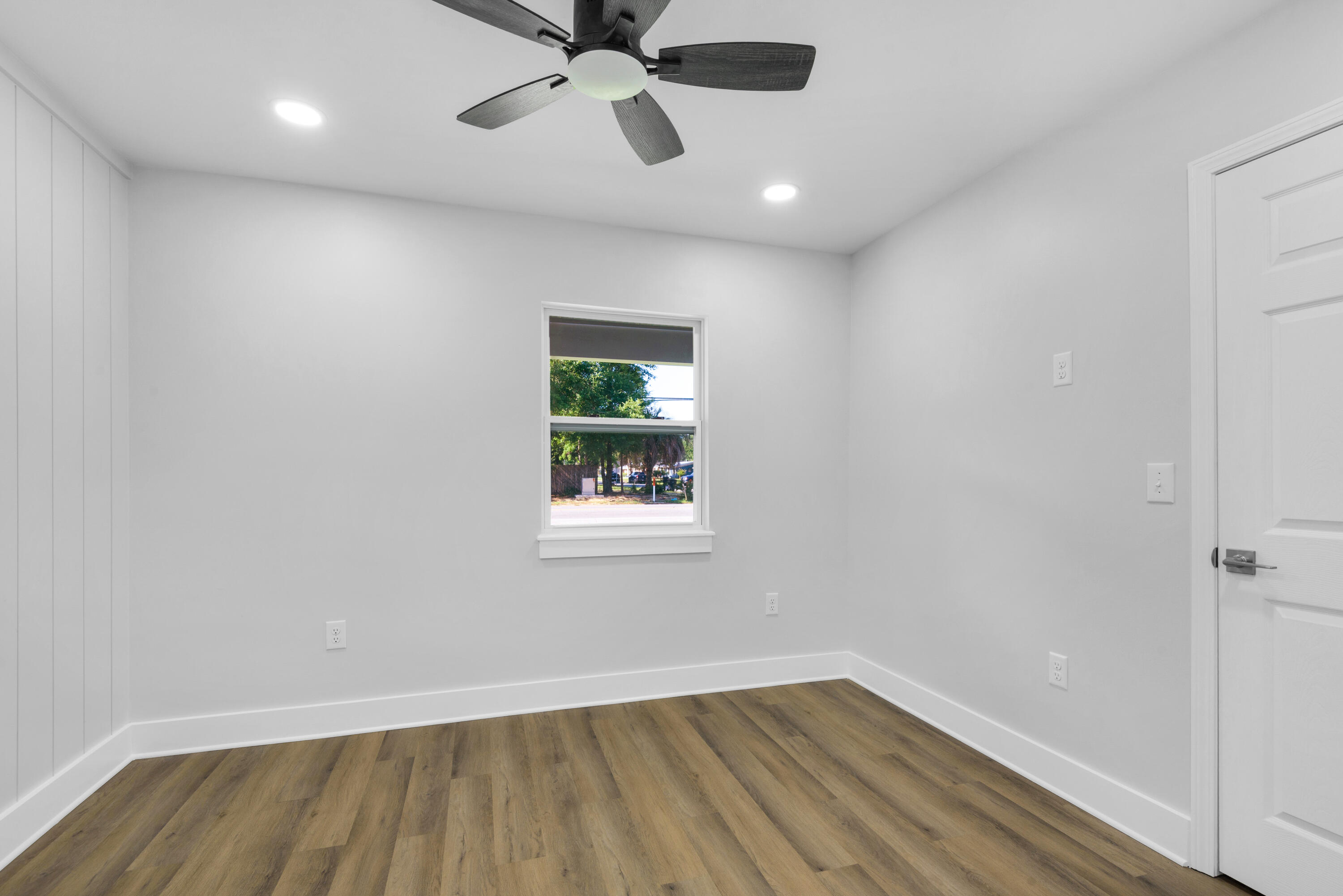 OAKLAND HEIGHTS - Residential