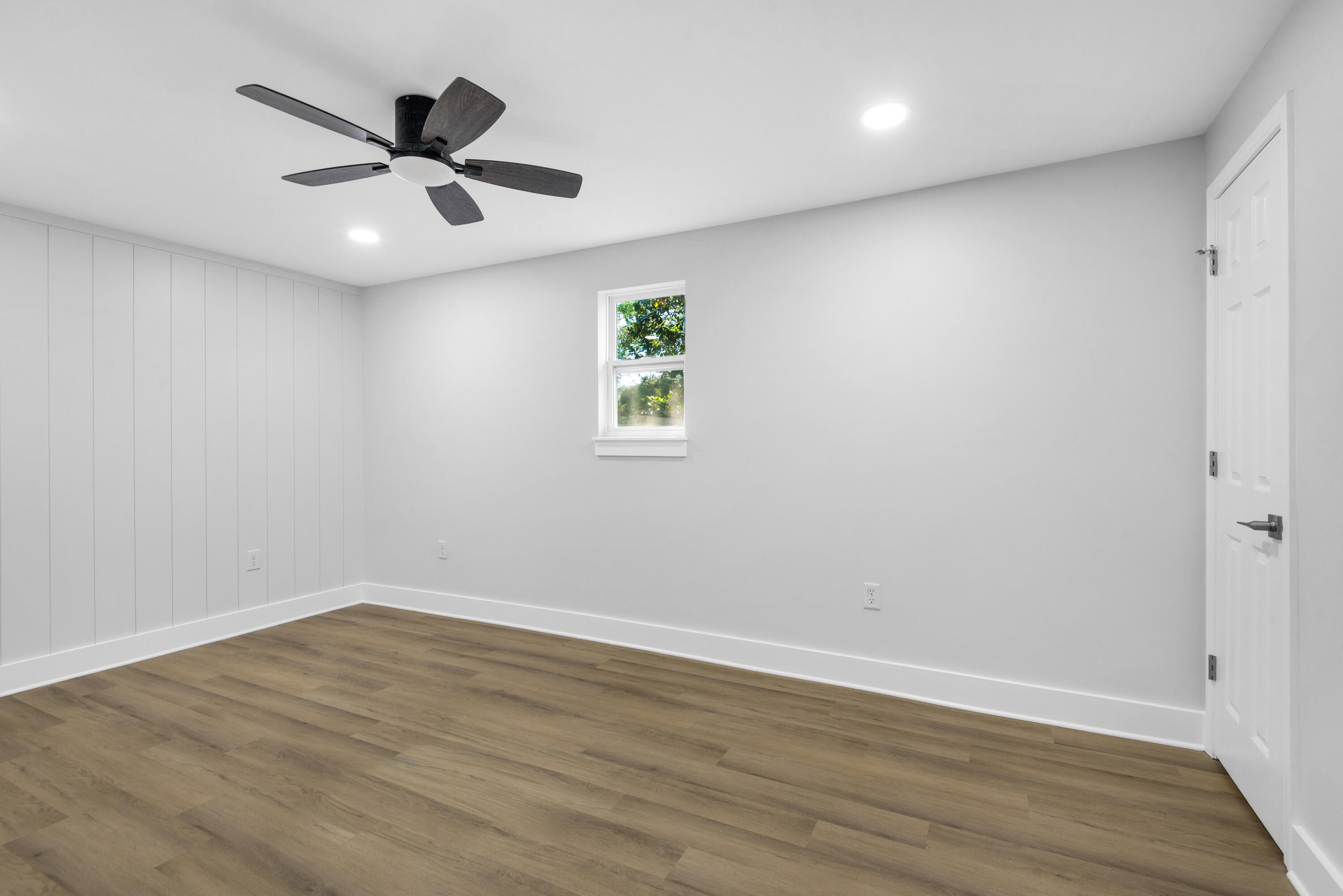 OAKLAND HEIGHTS - Residential