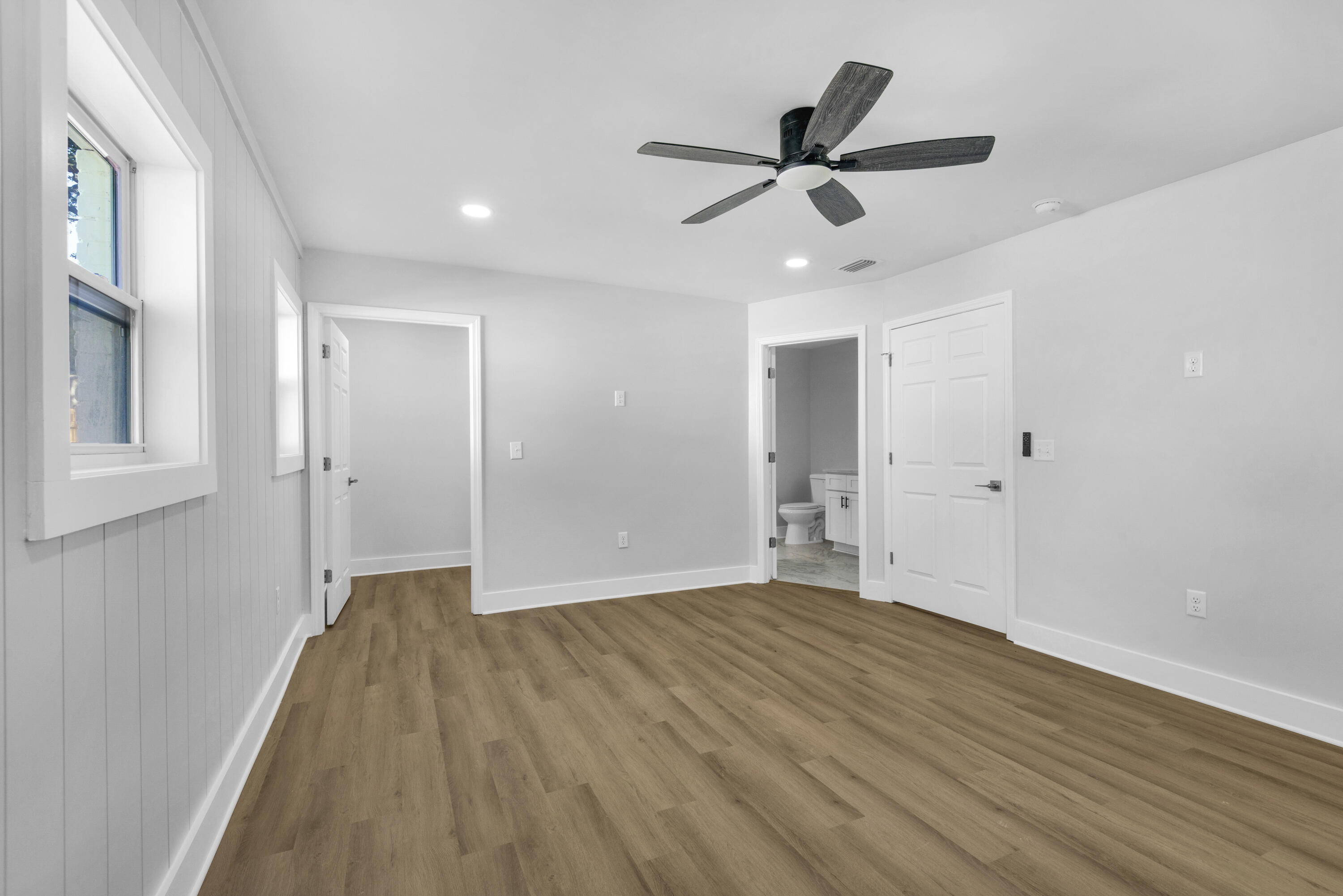 OAKLAND HEIGHTS - Residential