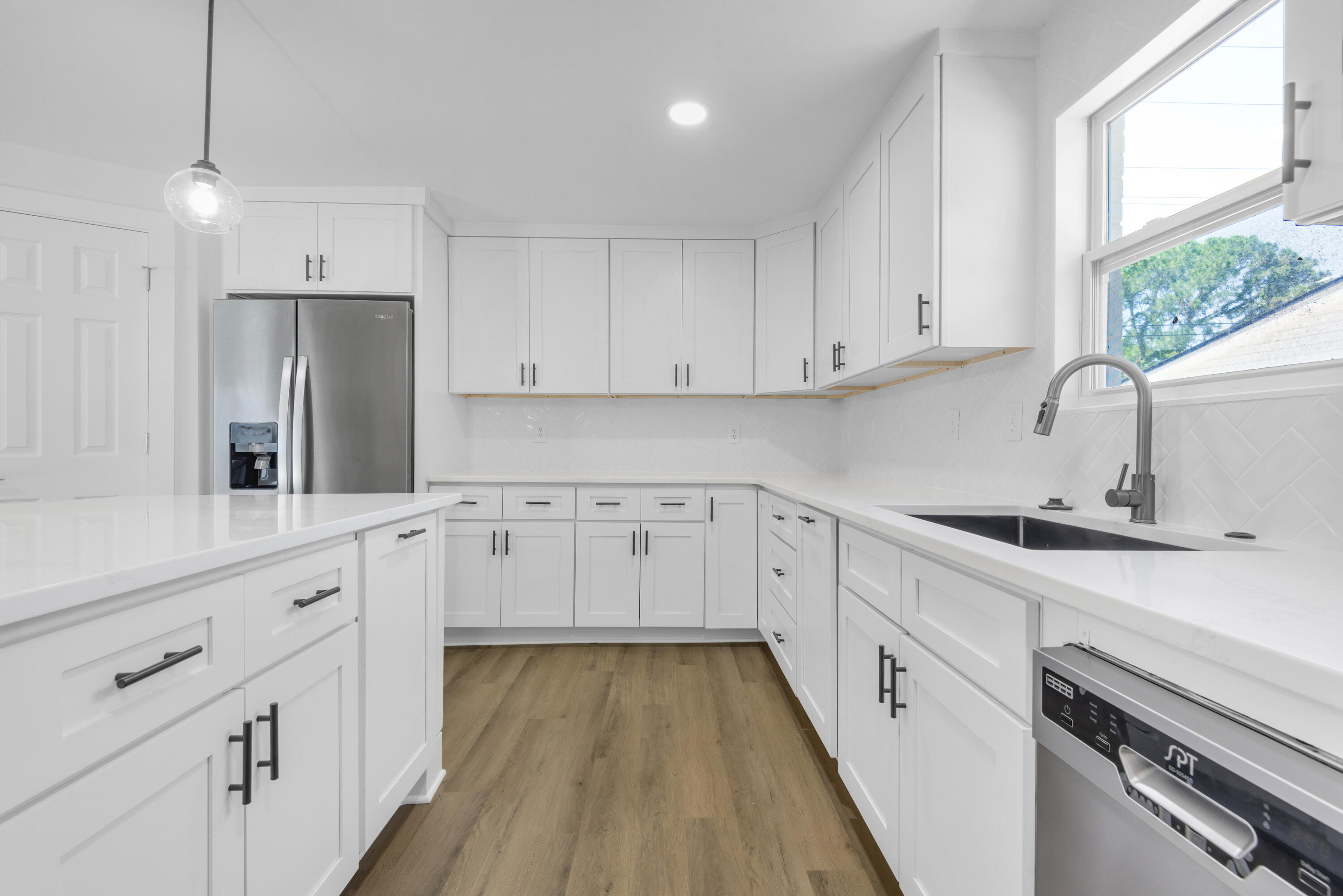 OAKLAND HEIGHTS - Residential