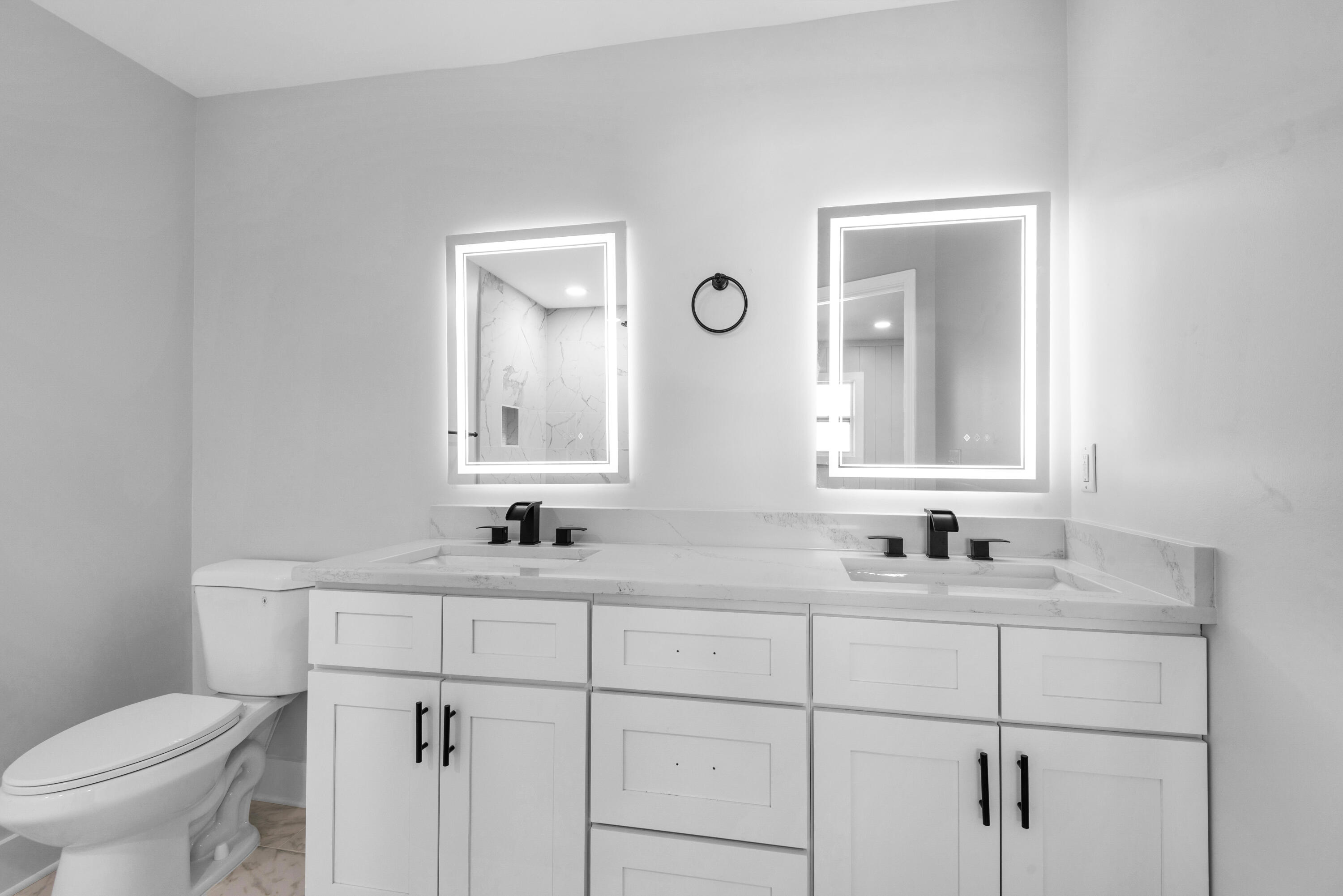 OAKLAND HEIGHTS - Residential