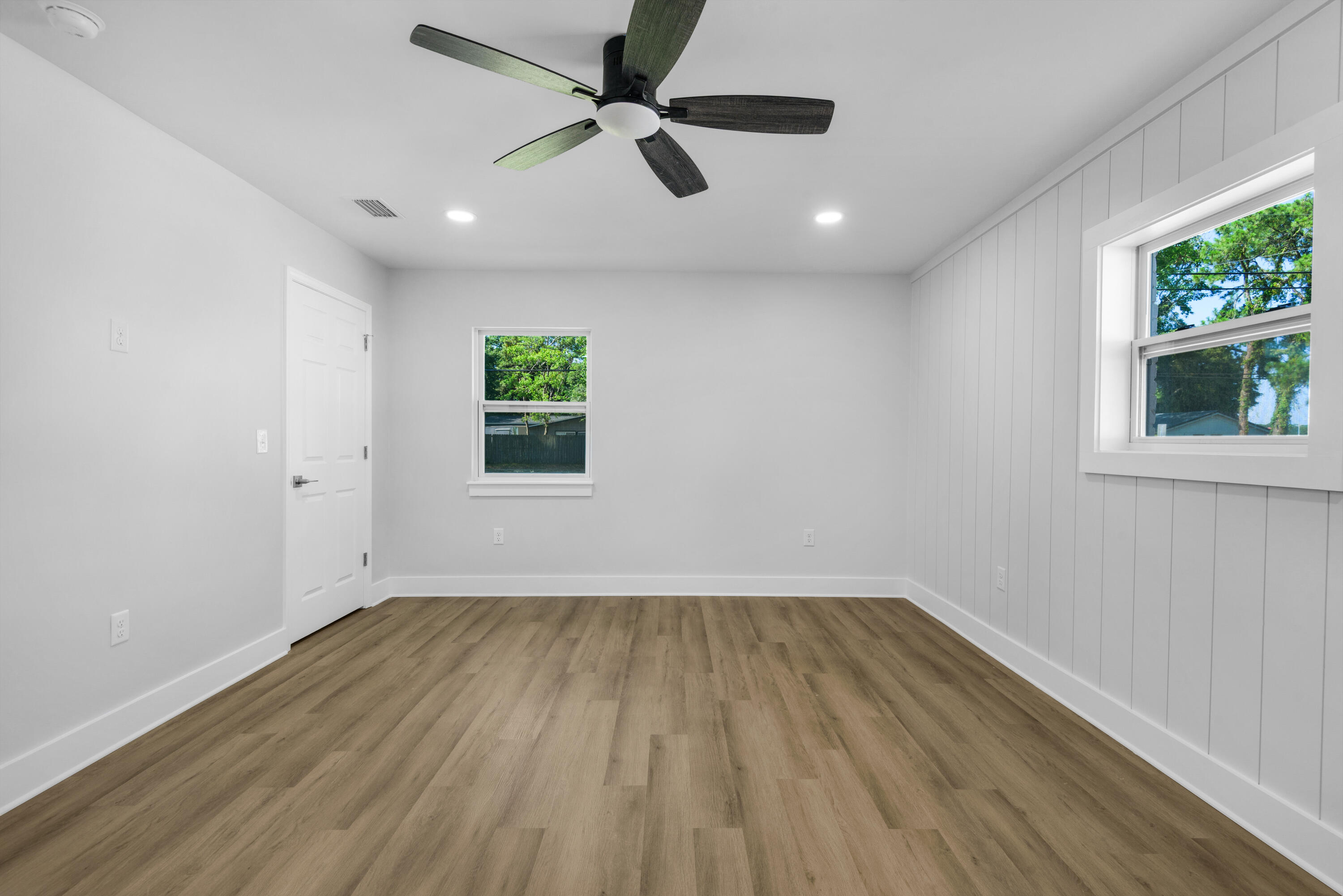 OAKLAND HEIGHTS - Residential