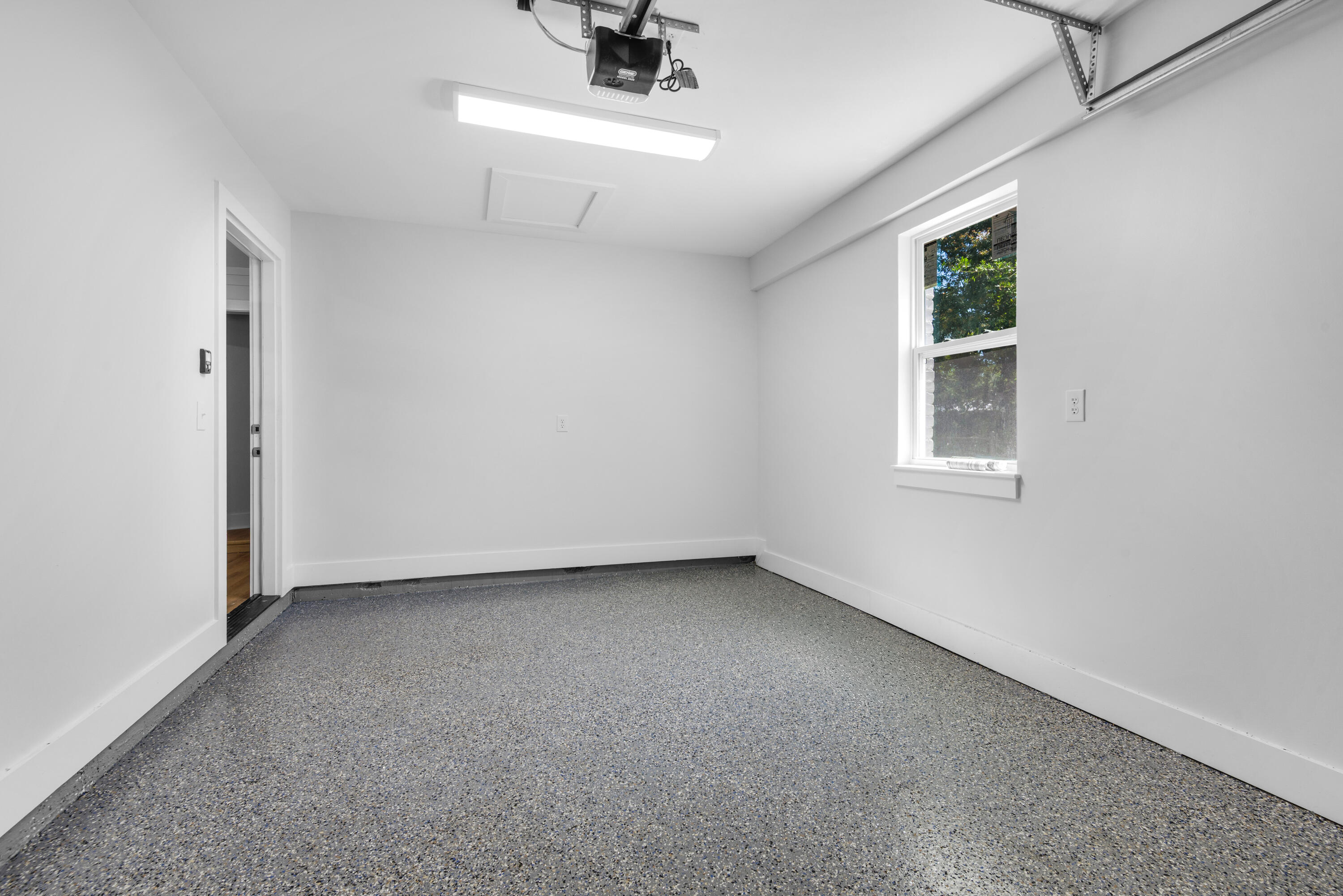 OAKLAND HEIGHTS - Residential