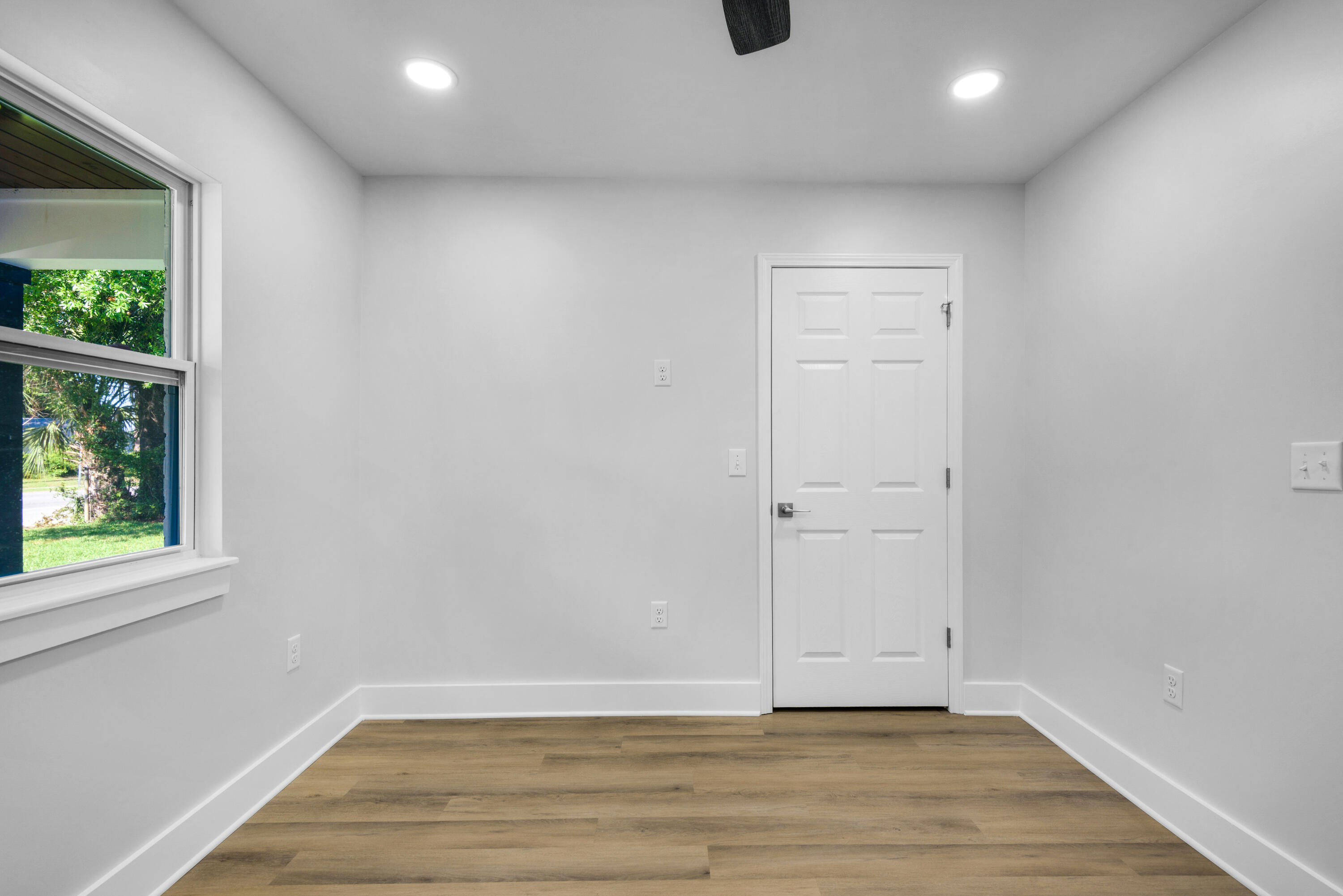 OAKLAND HEIGHTS - Residential