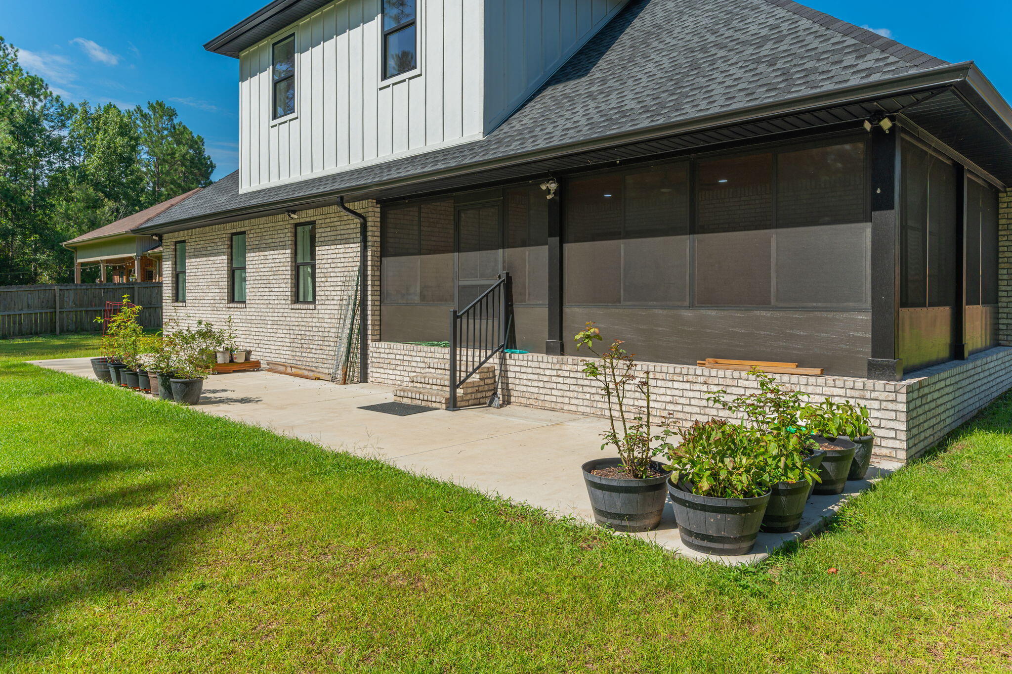 ASHTONS PRESERVE - Residential