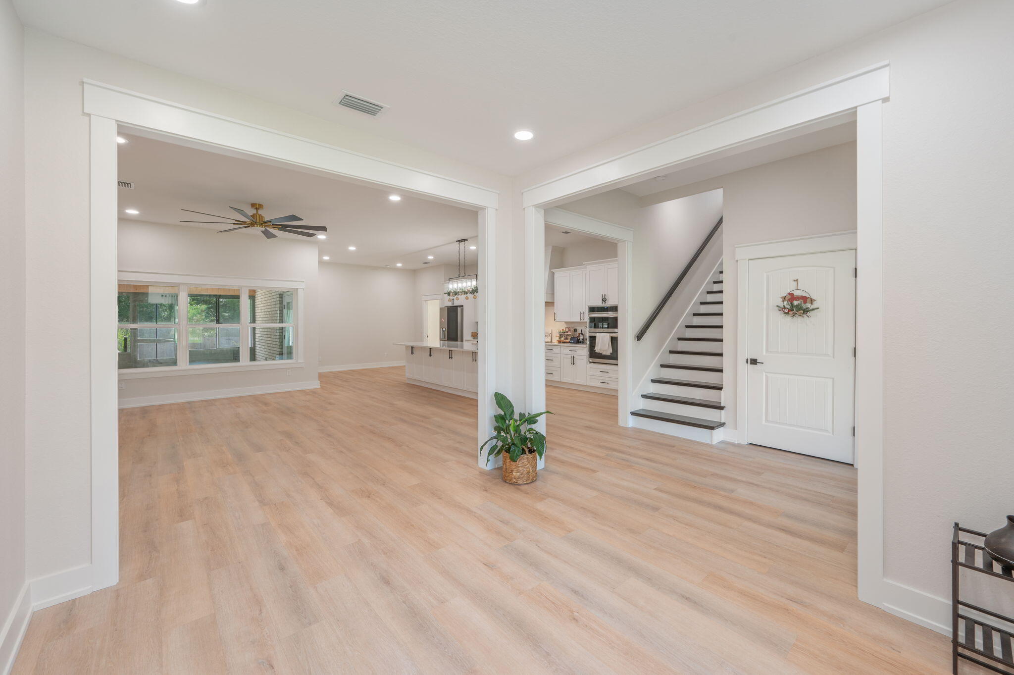ASHTONS PRESERVE - Residential