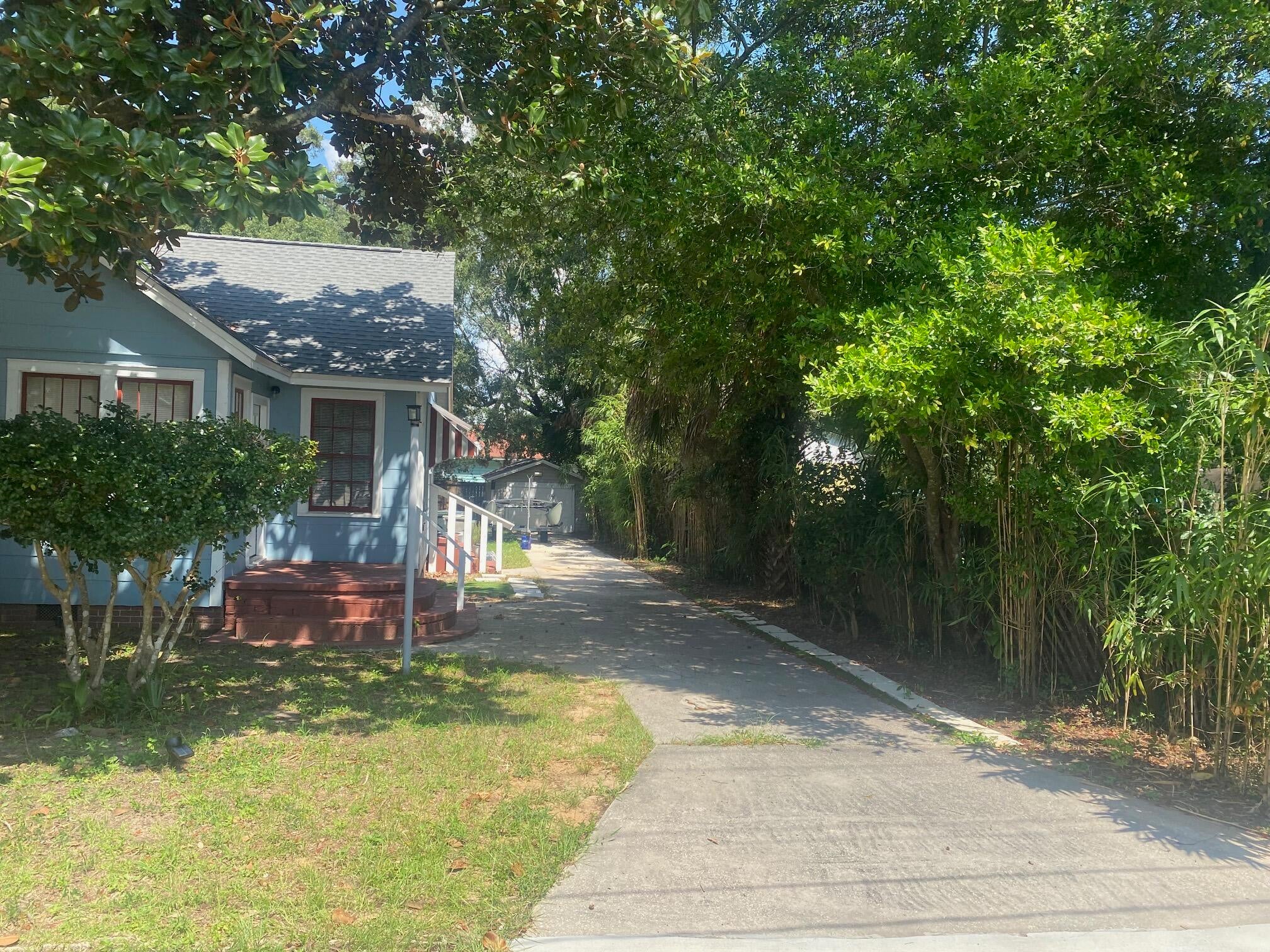 Davenport Bayou - Residential Lease