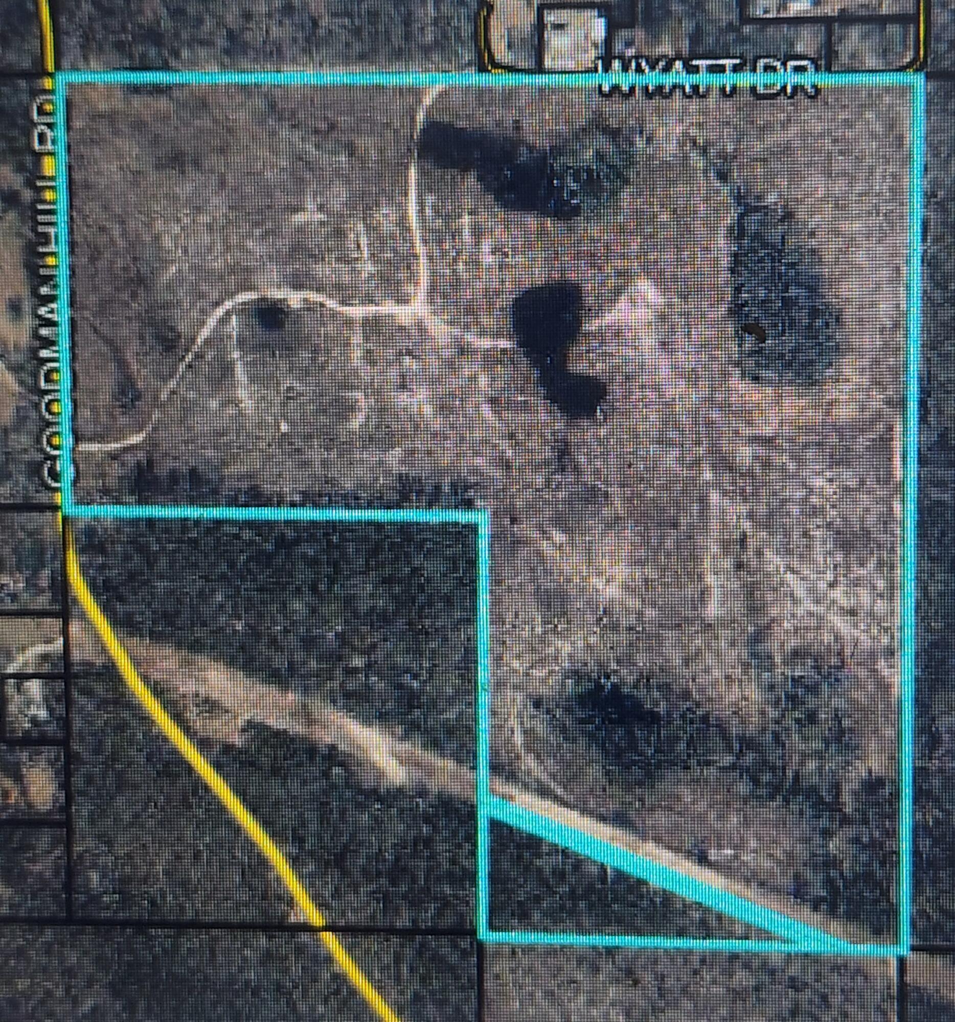 NO RECORDED SUBDIVISION - Land