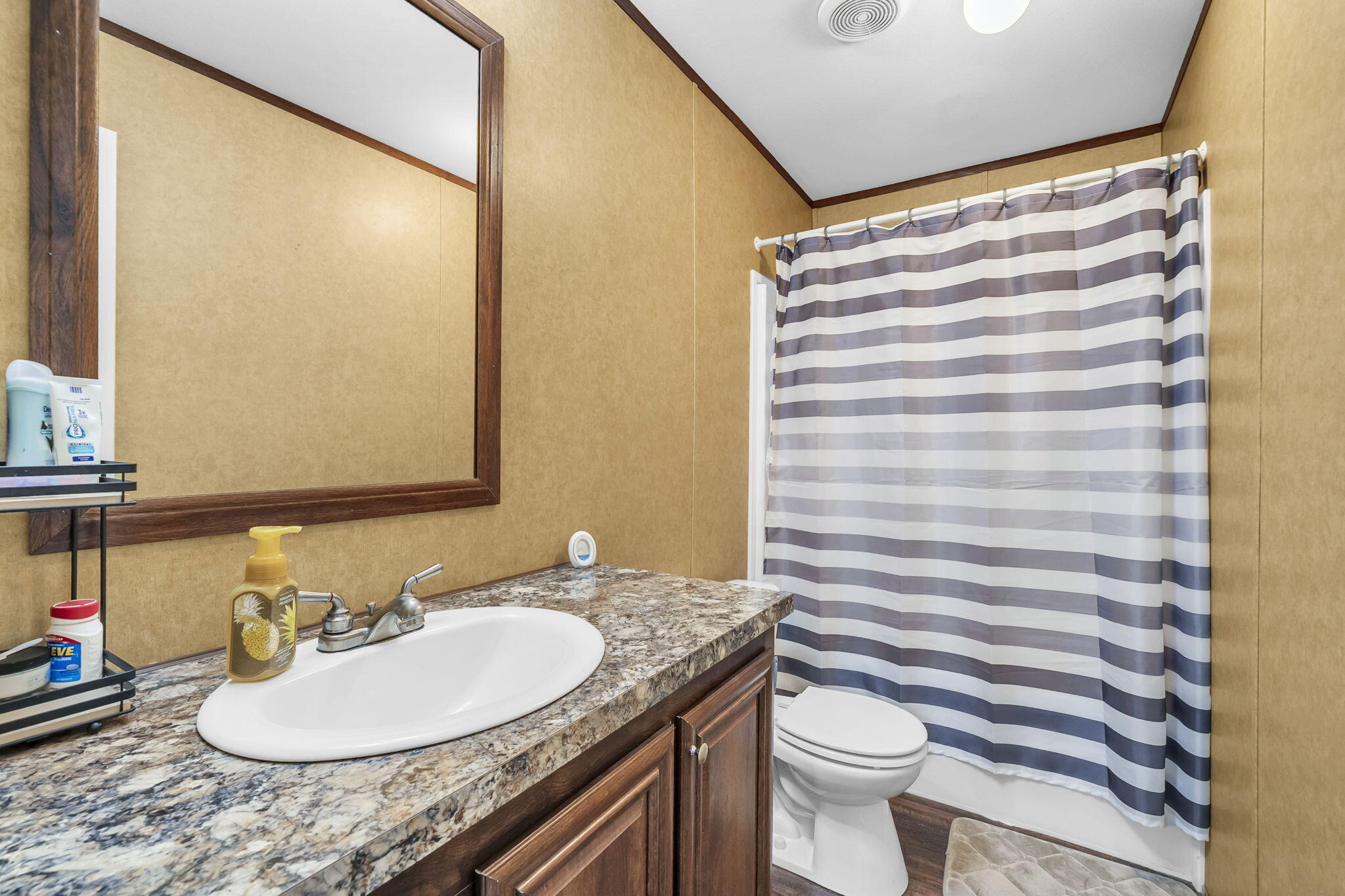 NO RECORDED SUBDIVISION - Residential