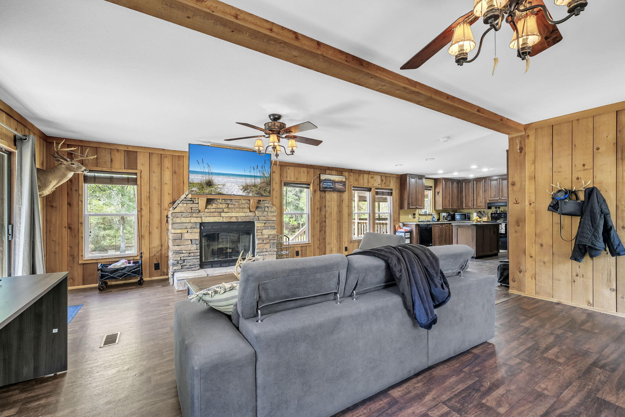 NO RECORDED SUBDIVISION - Residential