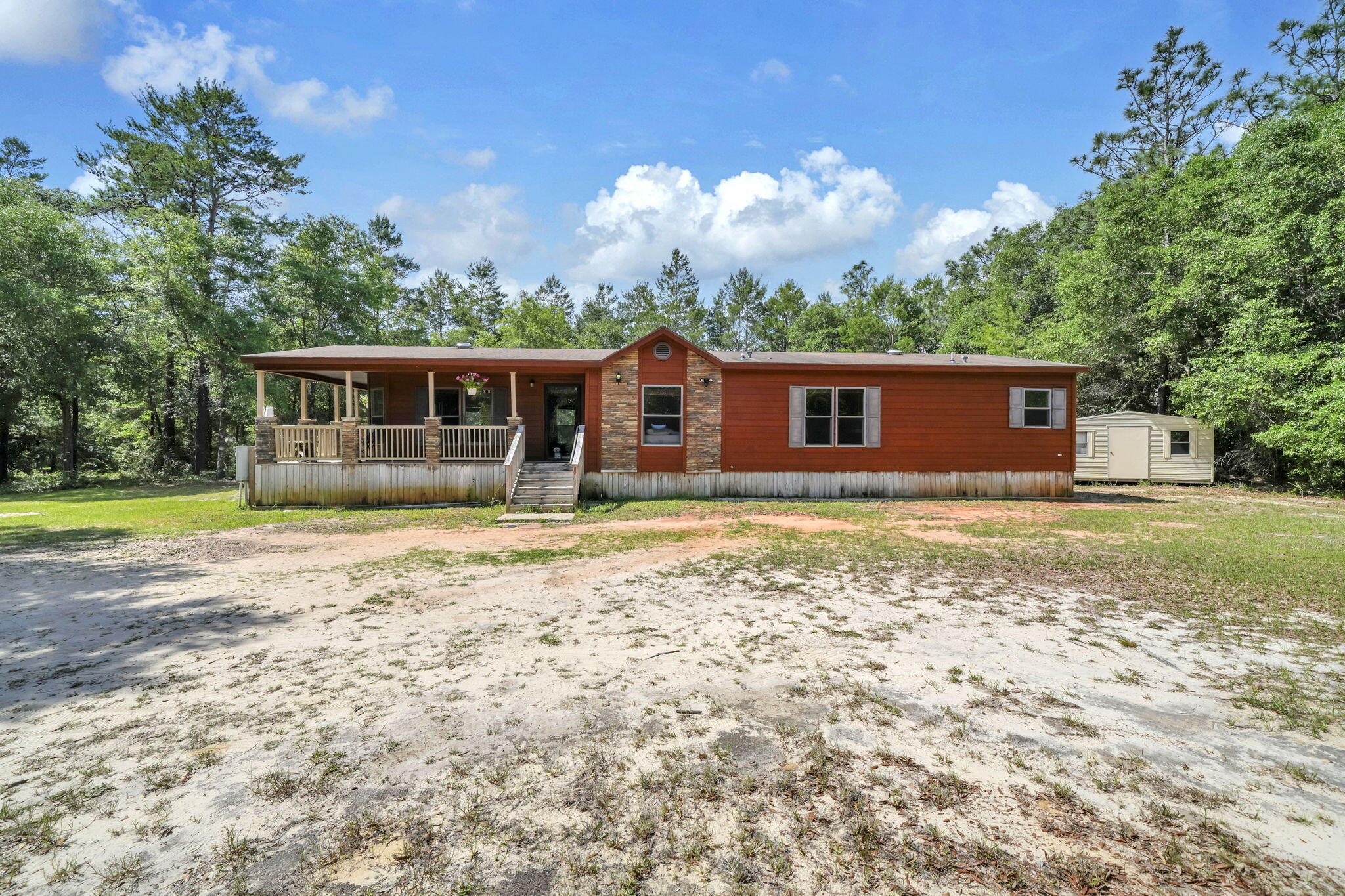 NO RECORDED SUBDIVISION - Residential