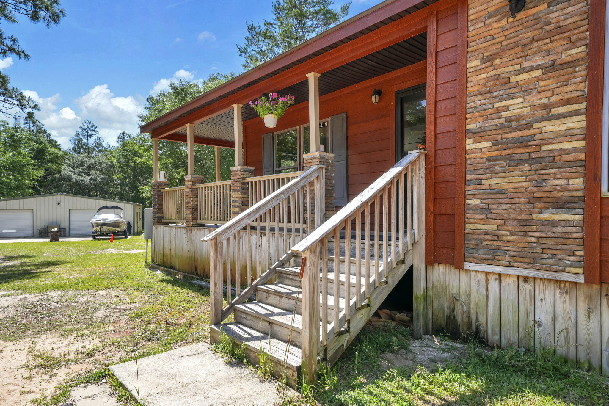 NO RECORDED SUBDIVISION - Residential