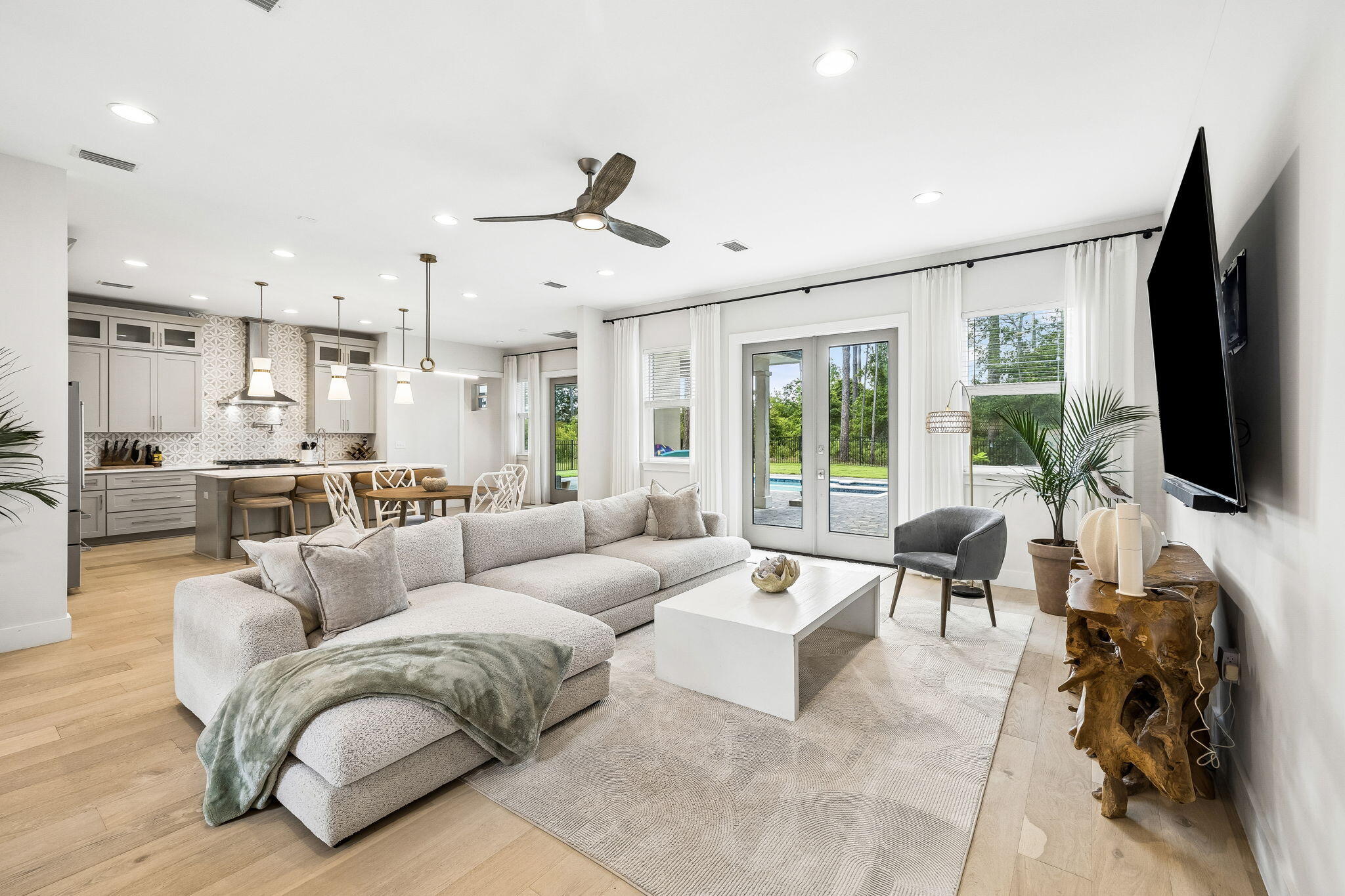 DRIFTWOOD ESTATES - Residential