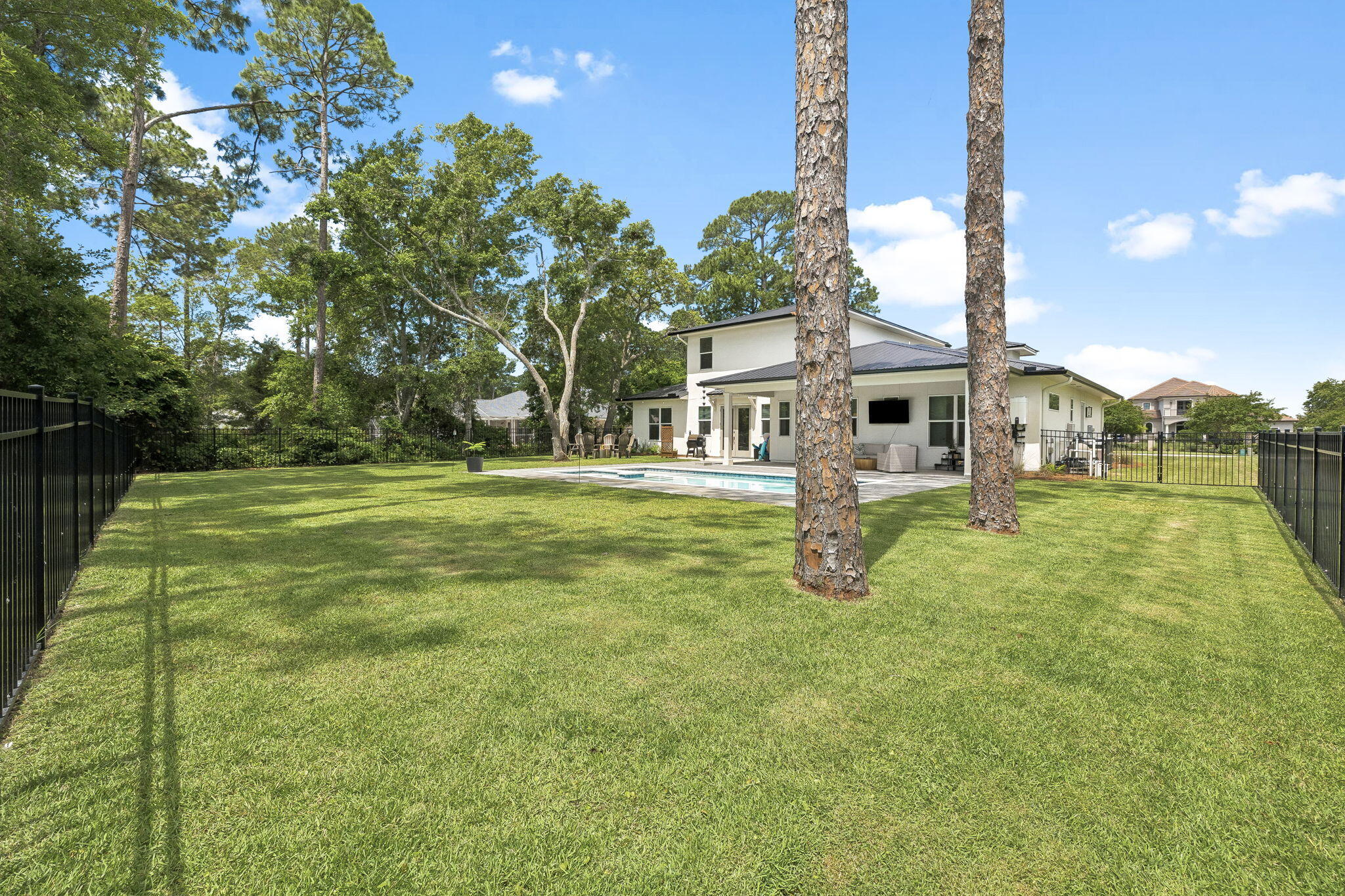 DRIFTWOOD ESTATES - Residential