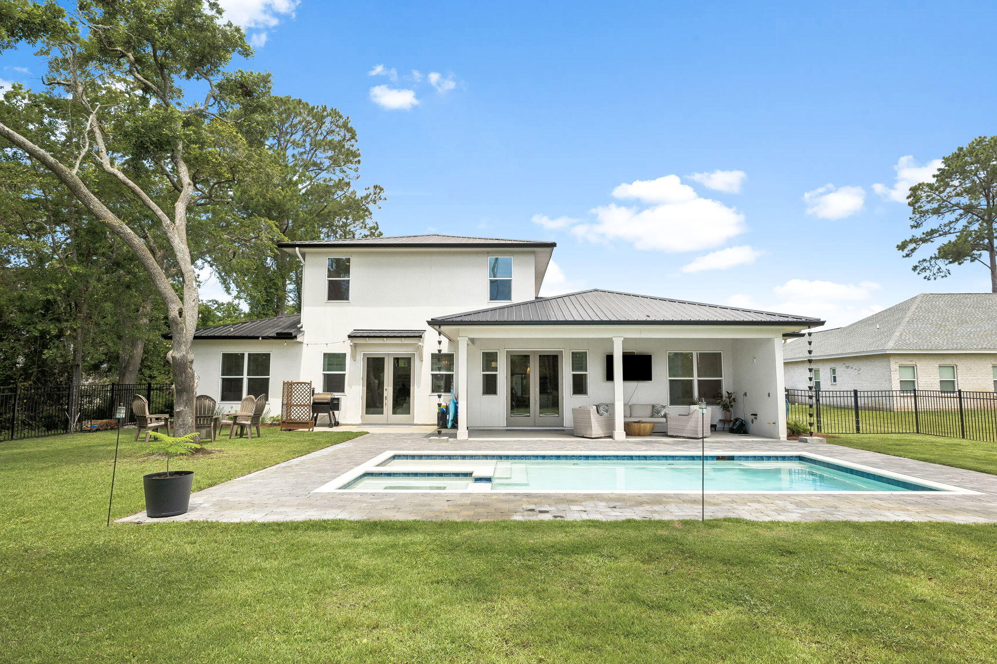 DRIFTWOOD ESTATES - Residential