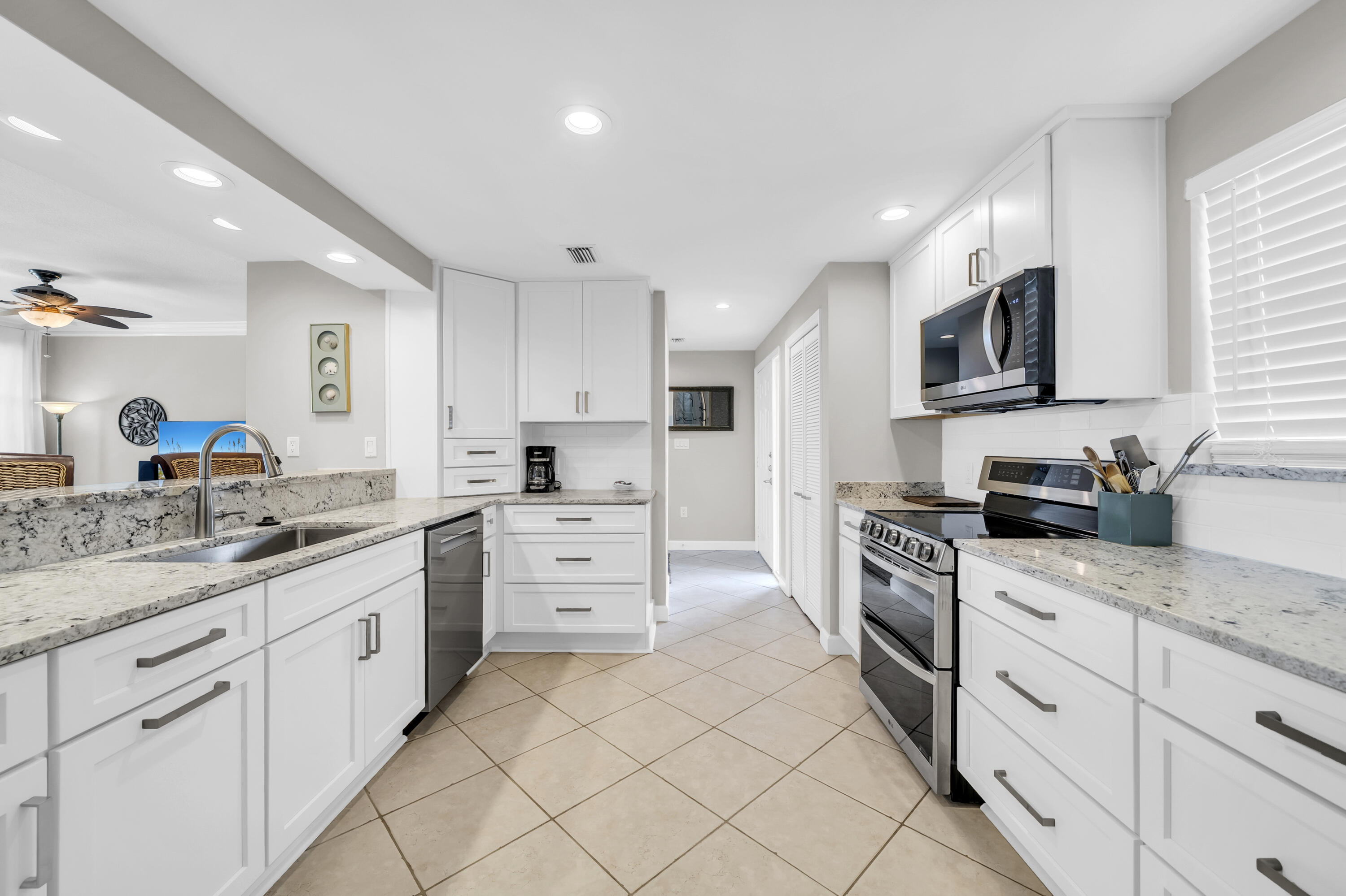 Compass Rose Condo f/k/a /Sand Drift Beach House Condo - Residential