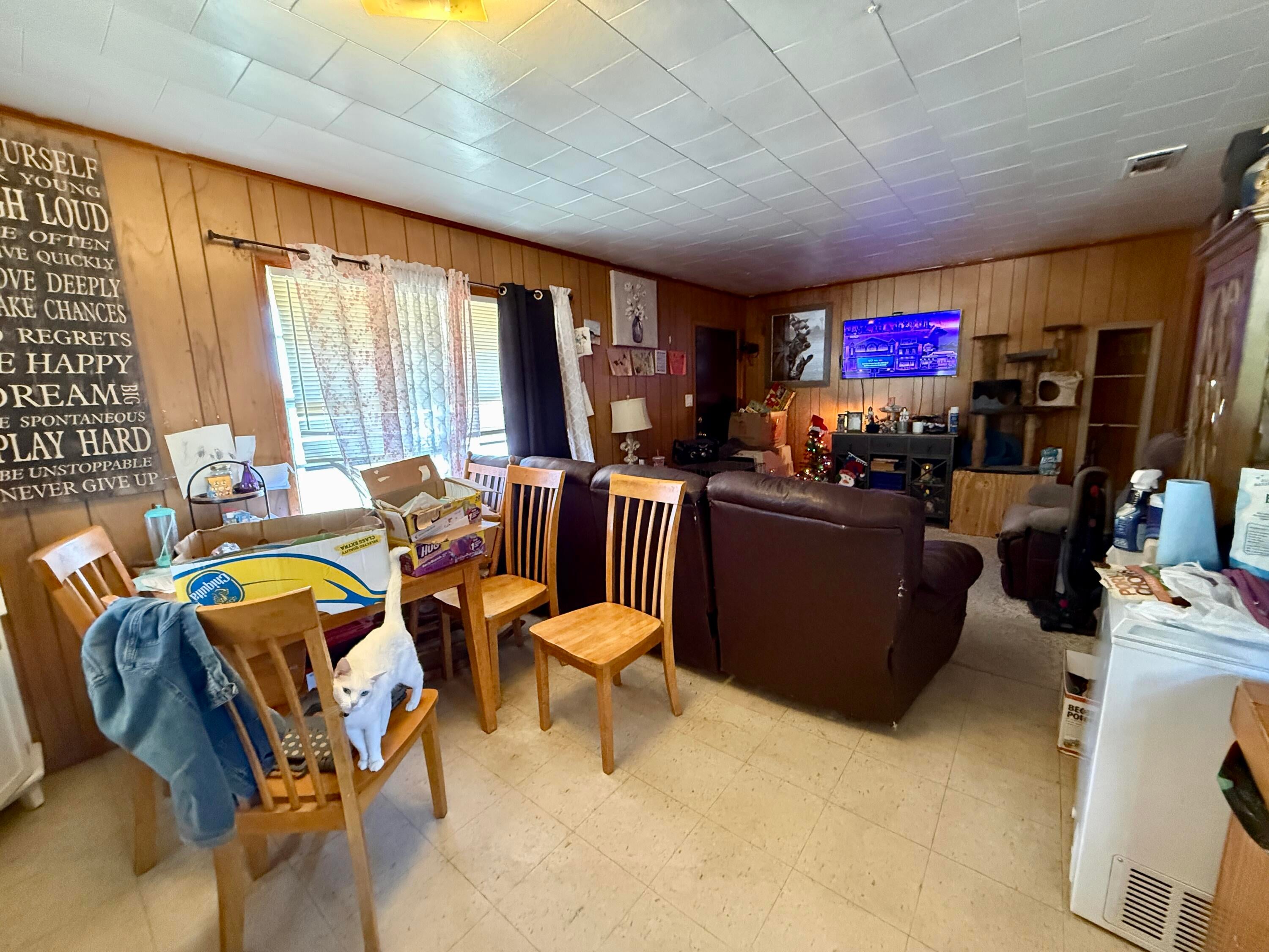 MAGNOLIA SPRINGS - Residential