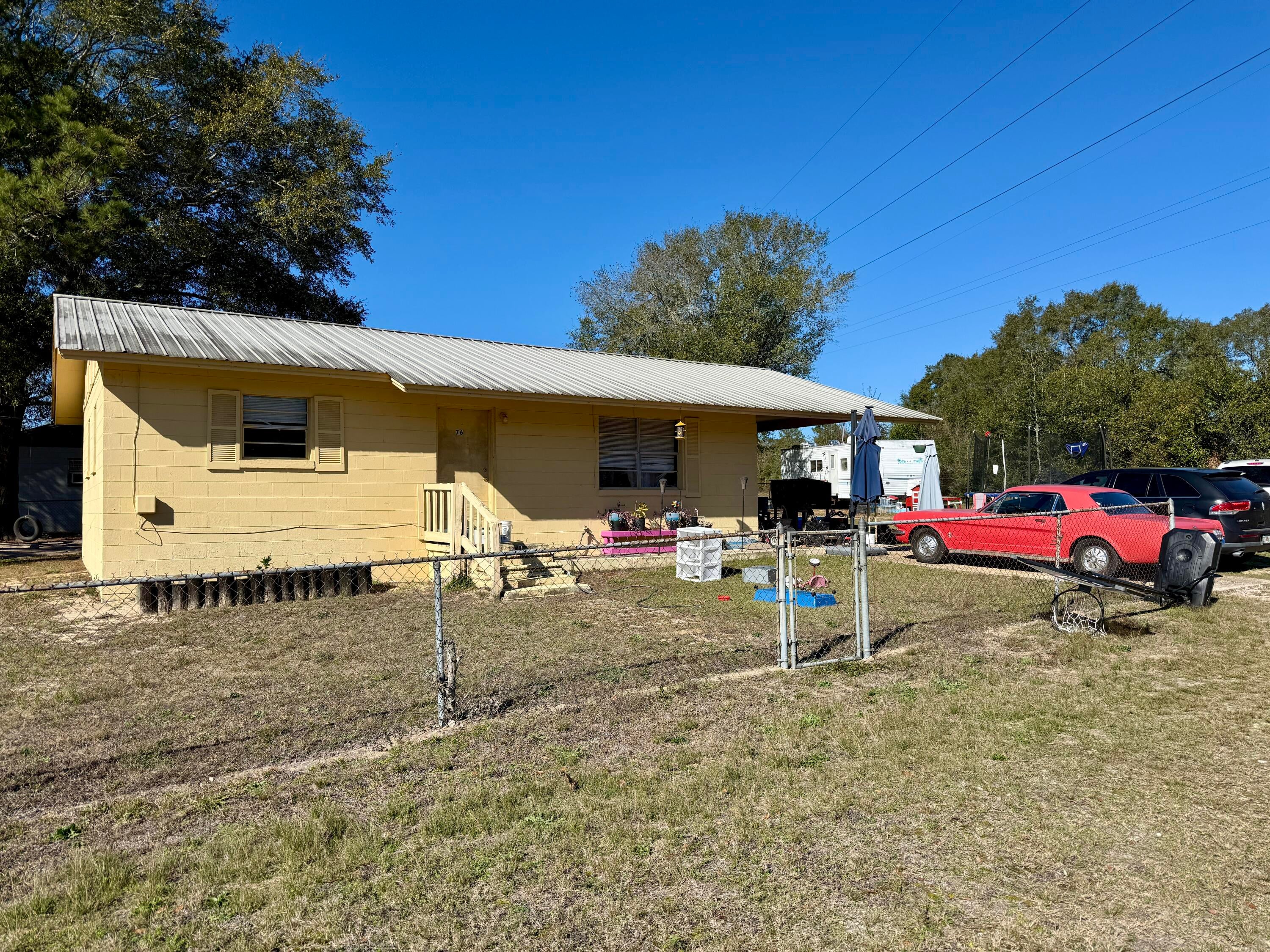 This is an excellent investor opportunity or a low cost home purchase option.  This property is currently rented by a long term renter on a month to month basis. 

Buyer to verify all pertinent facts and measurements.   Do not use Showing Time.  Please call the agent  for a showing appointment.