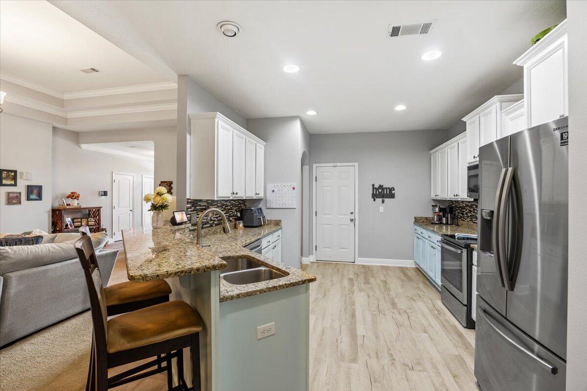 LIBERTY OAKS - Residential