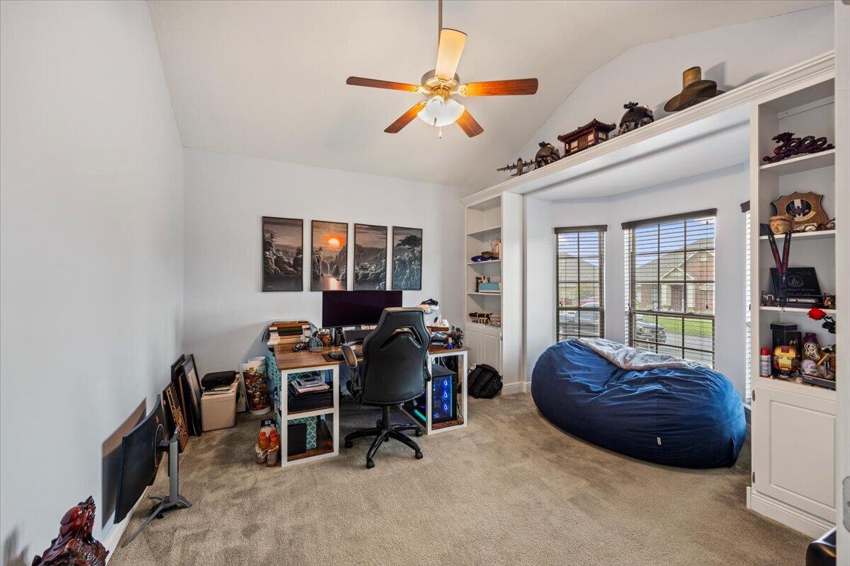 LIBERTY OAKS - Residential