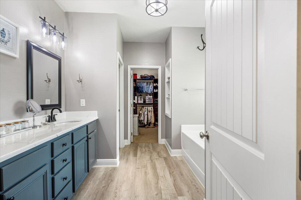 LIBERTY OAKS - Residential