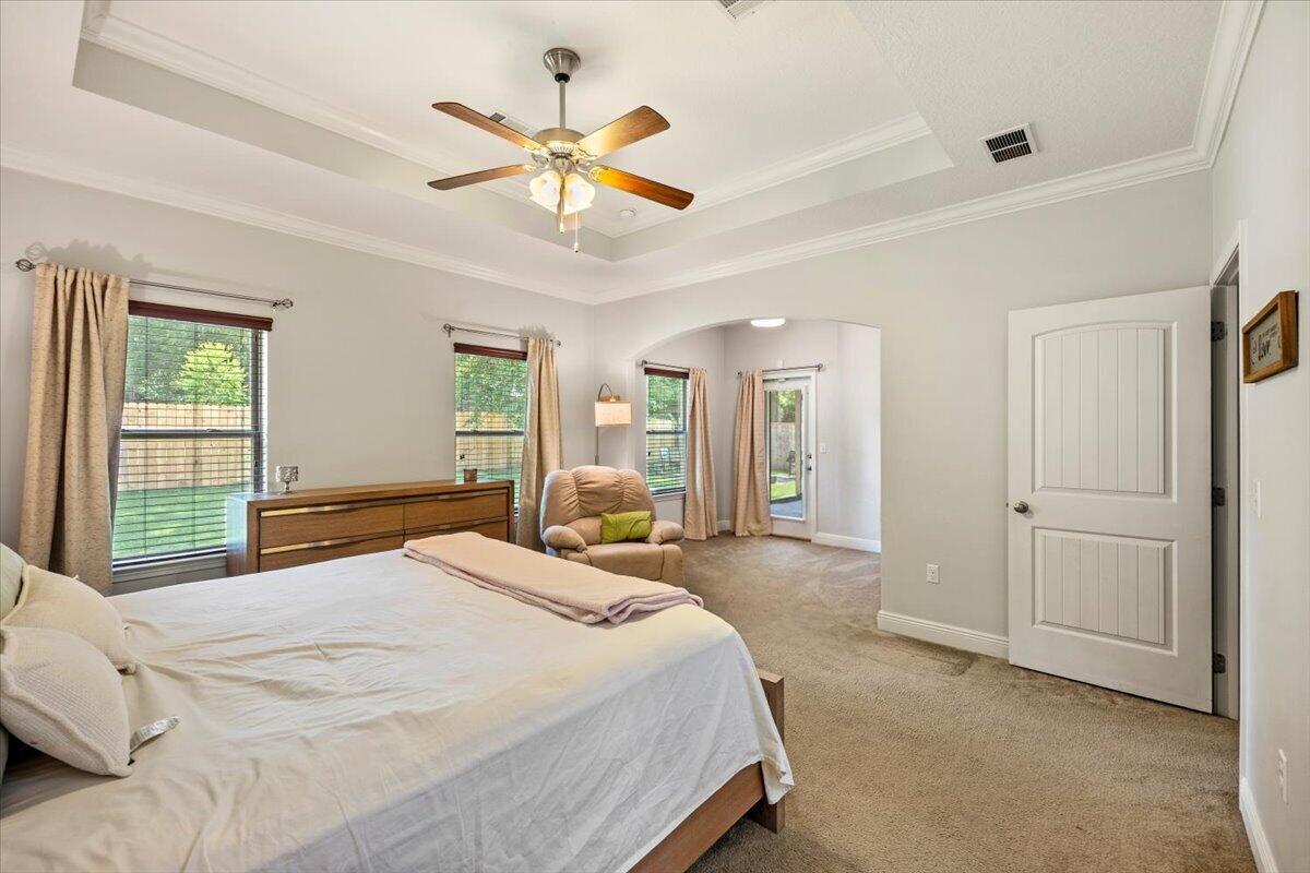 LIBERTY OAKS - Residential