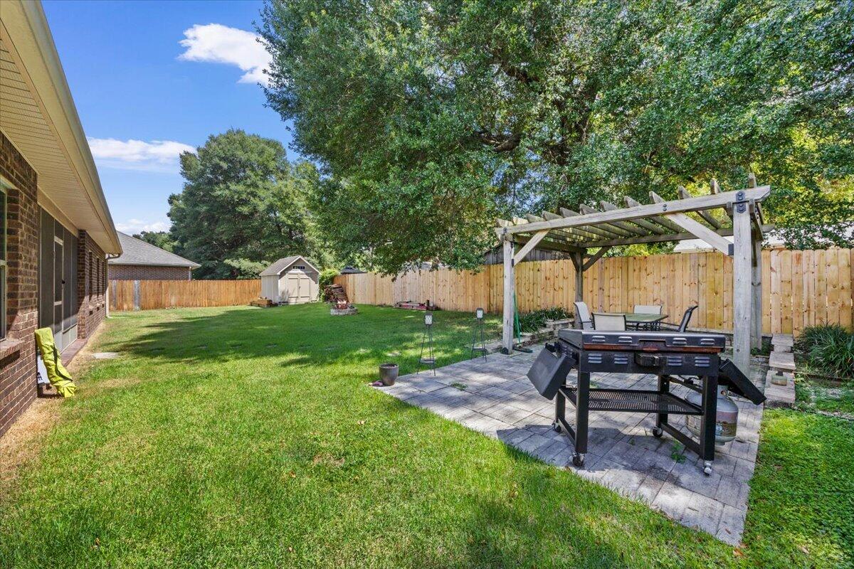 LIBERTY OAKS - Residential