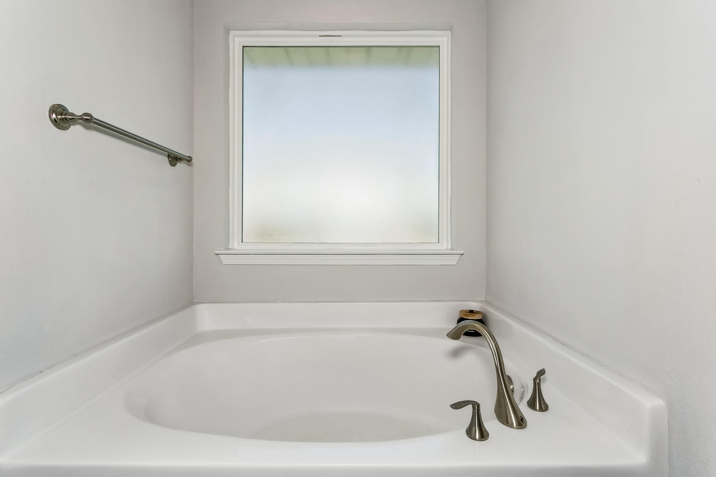 Whisper Creek - Residential