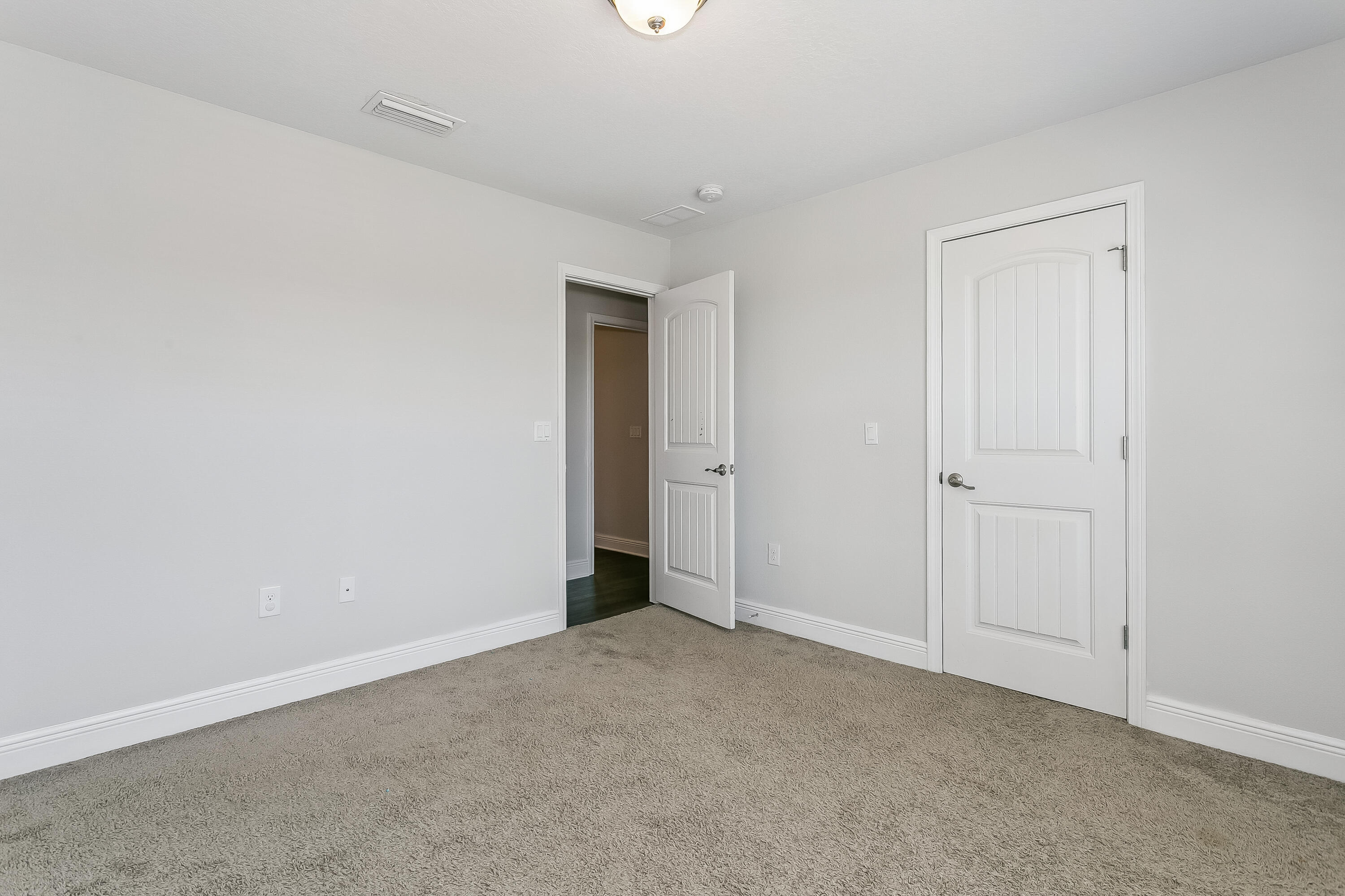 Whisper Creek - Residential