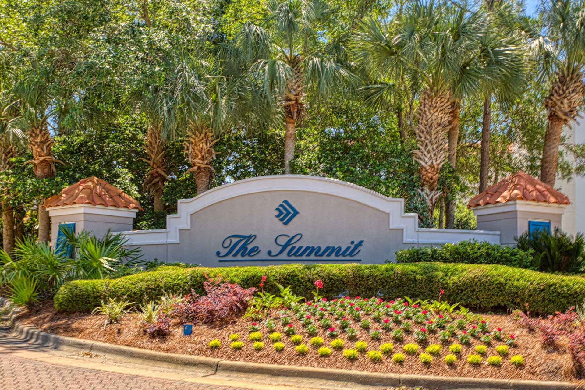SUMMIT AT TOPS'L (THE) - Residential