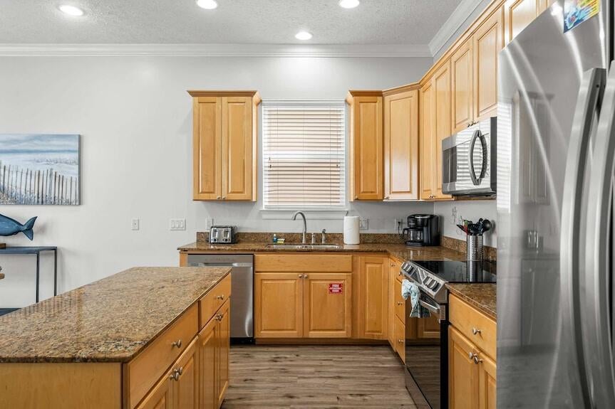 SILVER SANDS BEACH - Residential