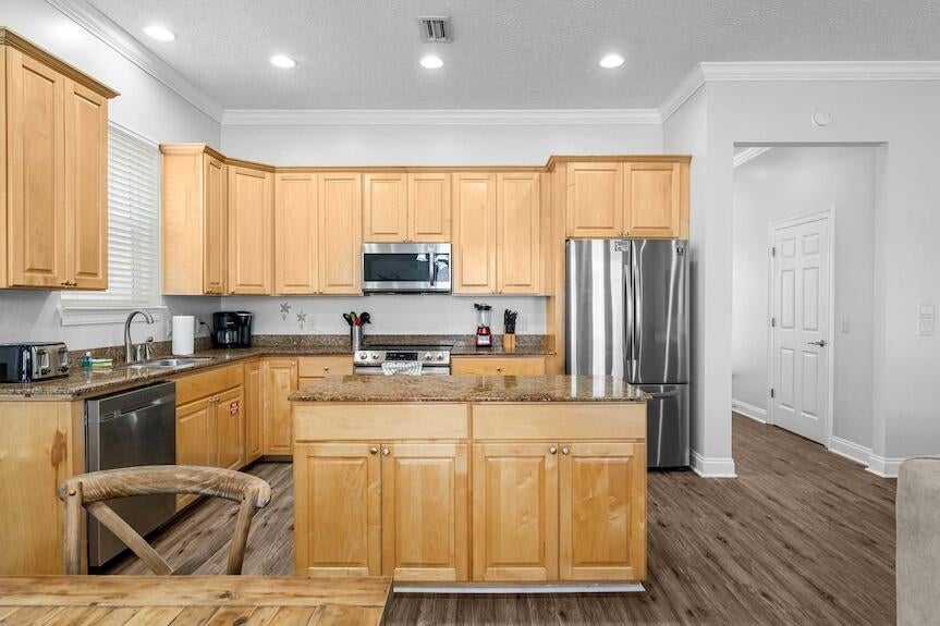 SILVER SANDS BEACH - Residential