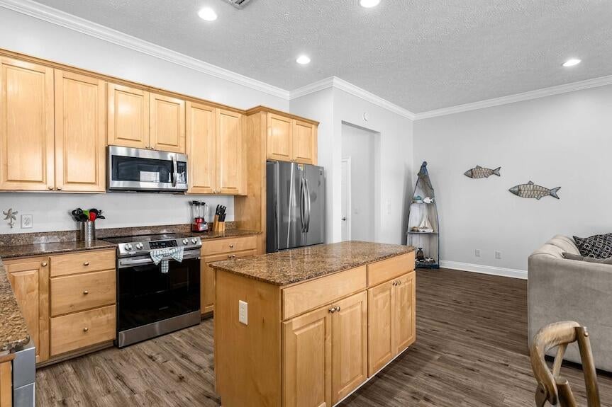 SILVER SANDS BEACH - Residential