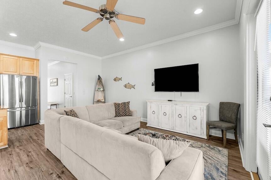 SILVER SANDS BEACH - Residential