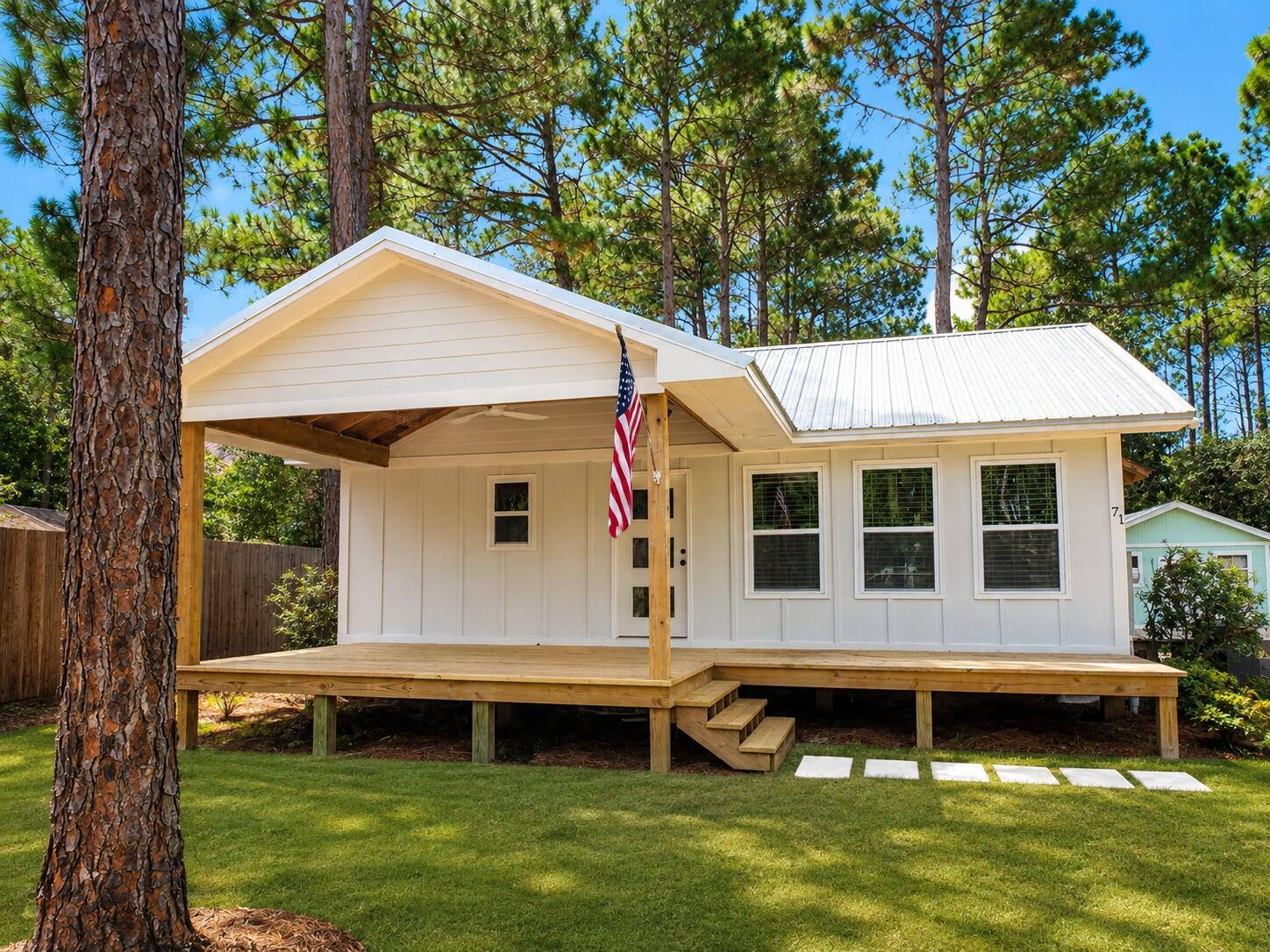 BAY SHADOW ESTATES - Residential