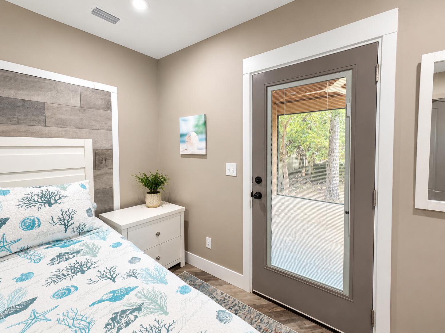 BAY SHADOW ESTATES - Residential