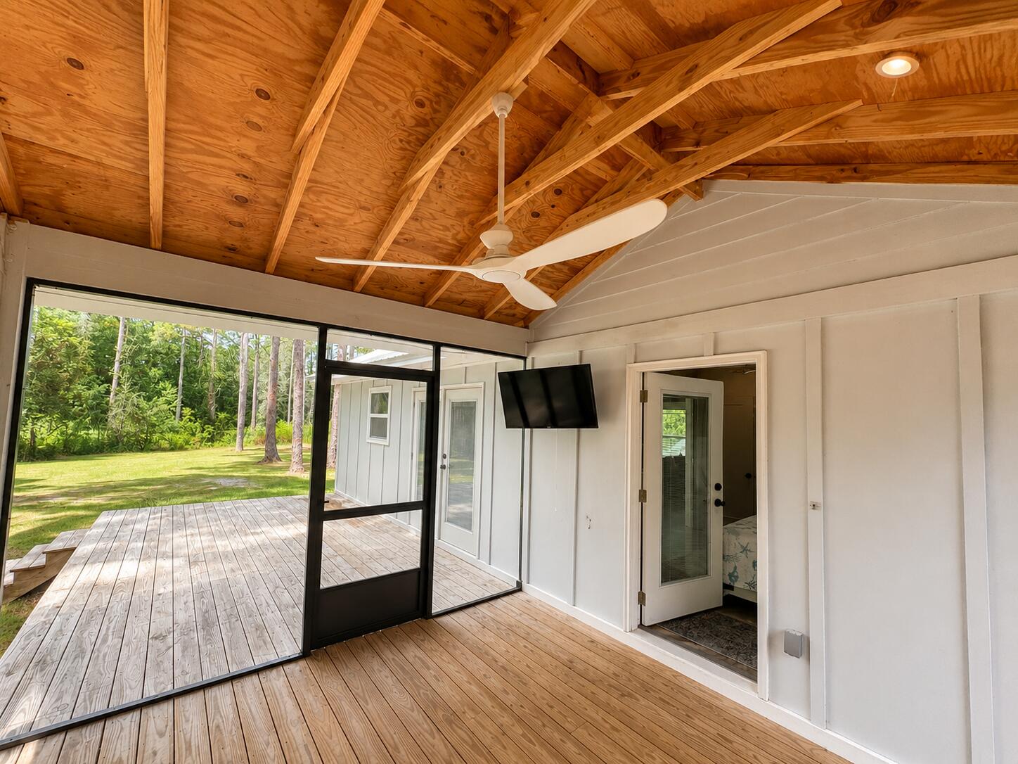 BAY SHADOW ESTATES - Residential