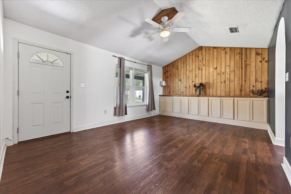 NORTH SUPERGROUP - Residential