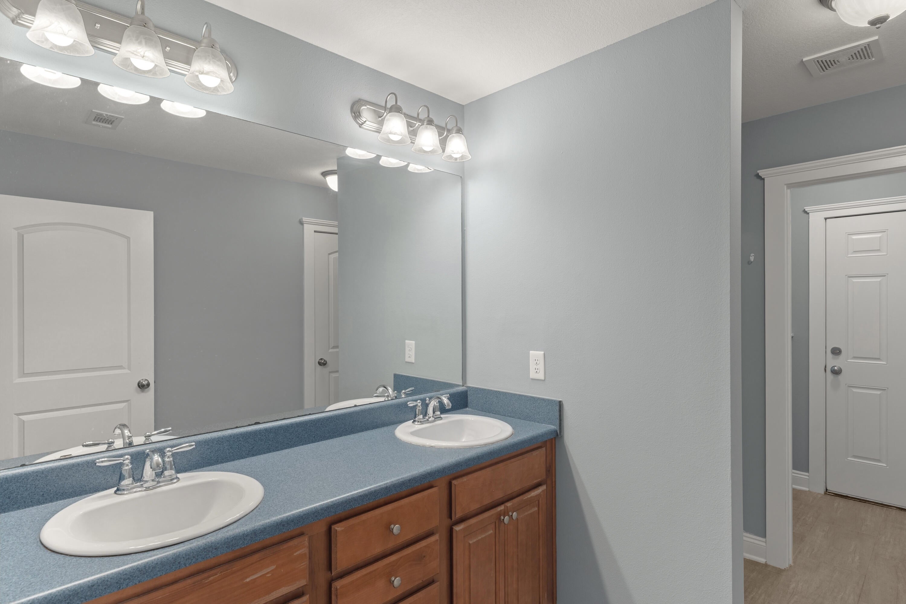 DAUGHETTES AMENDED - Residential