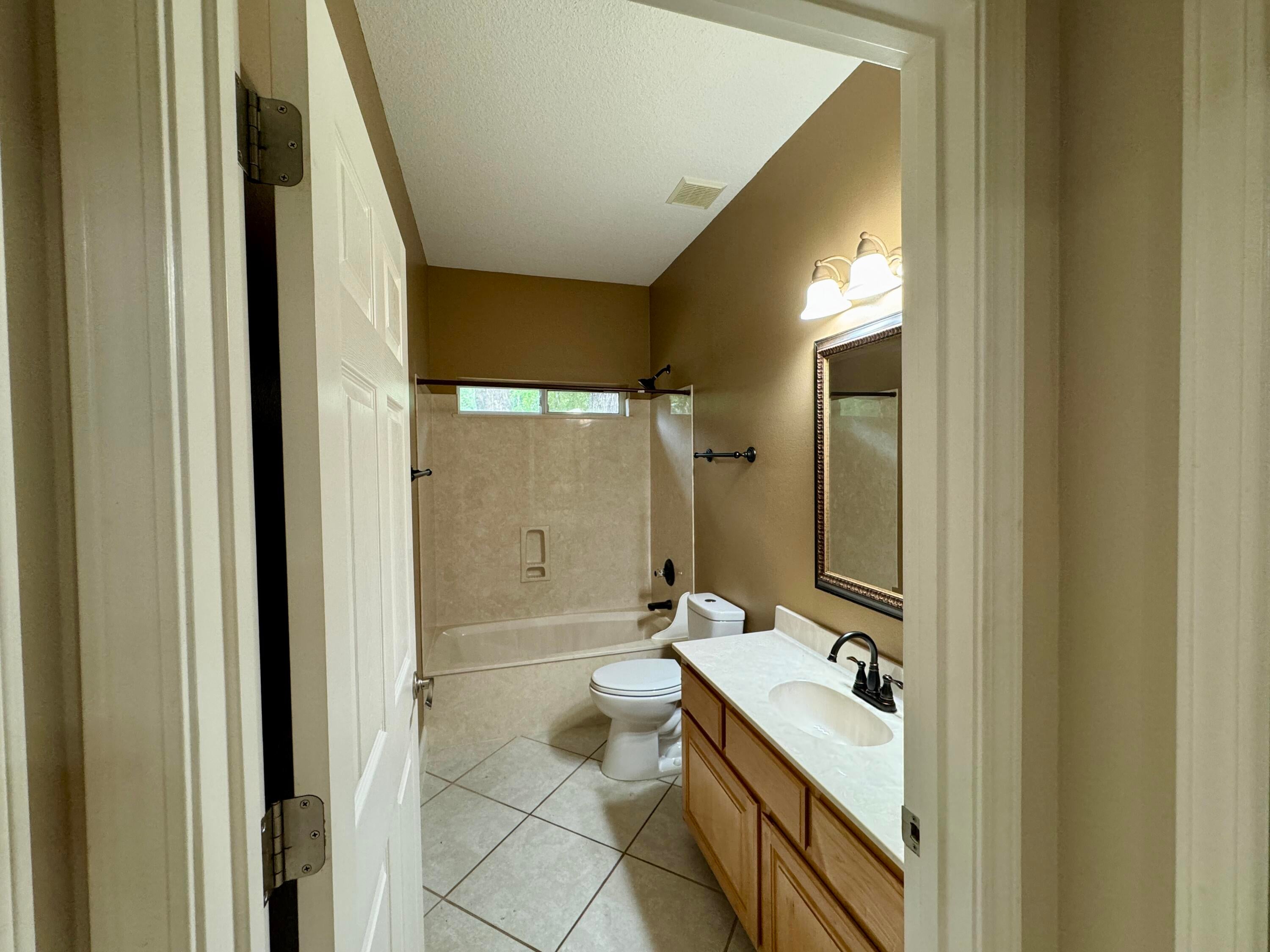 SWIFT CREEK PHASE 1 - Residential Lease