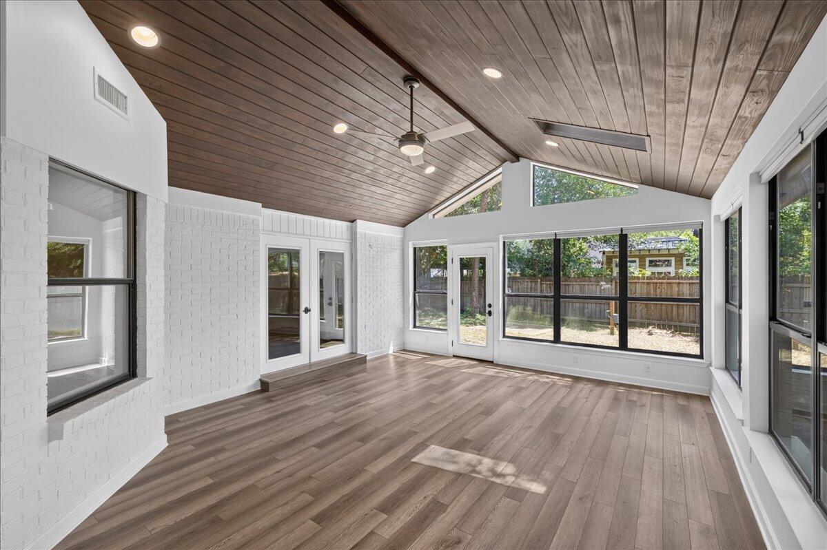 CARIBBEAN VILLAGE EAST 3 - Residential