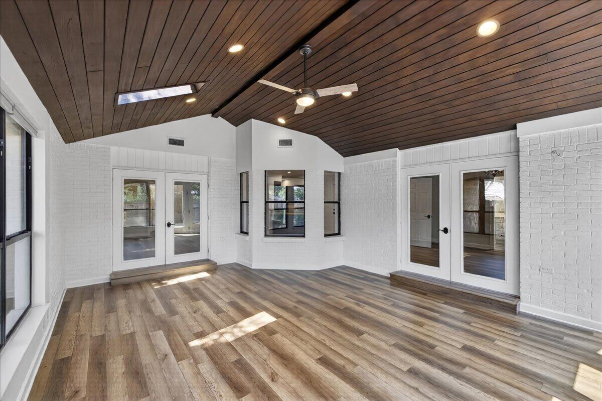 CARIBBEAN VILLAGE EAST 3 - Residential