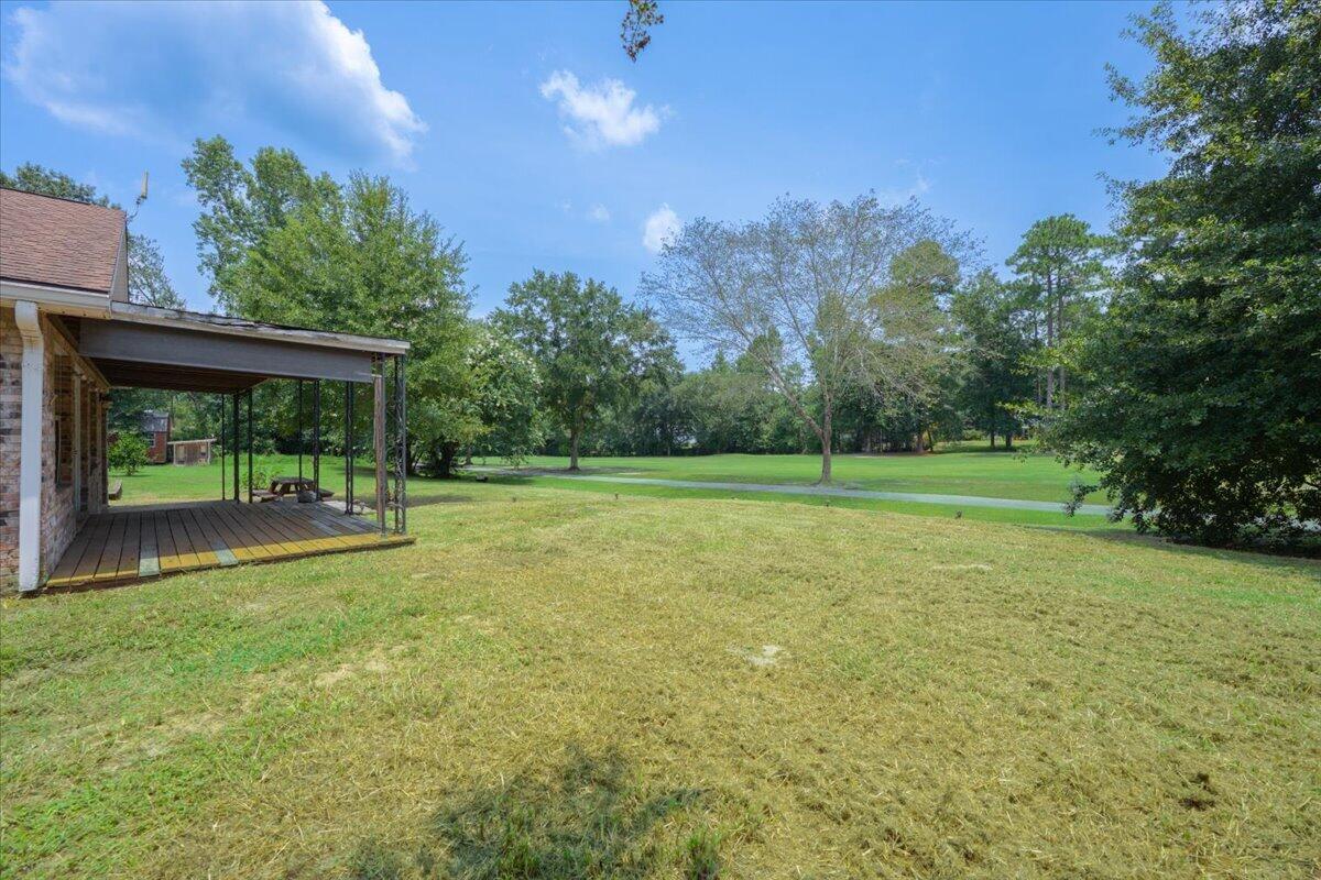 COUNTRY CLUB ESTATES - Residential