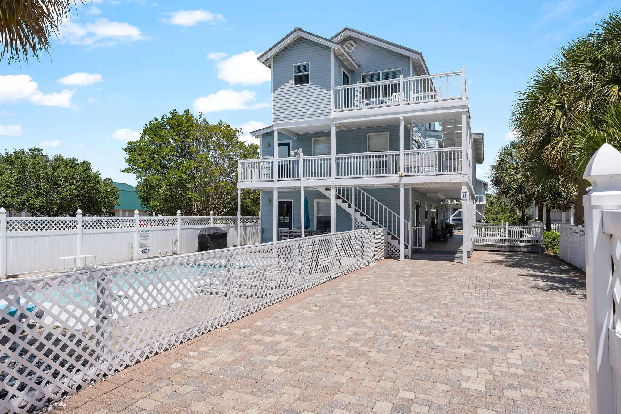 CRYSTAL BEACH - Residential