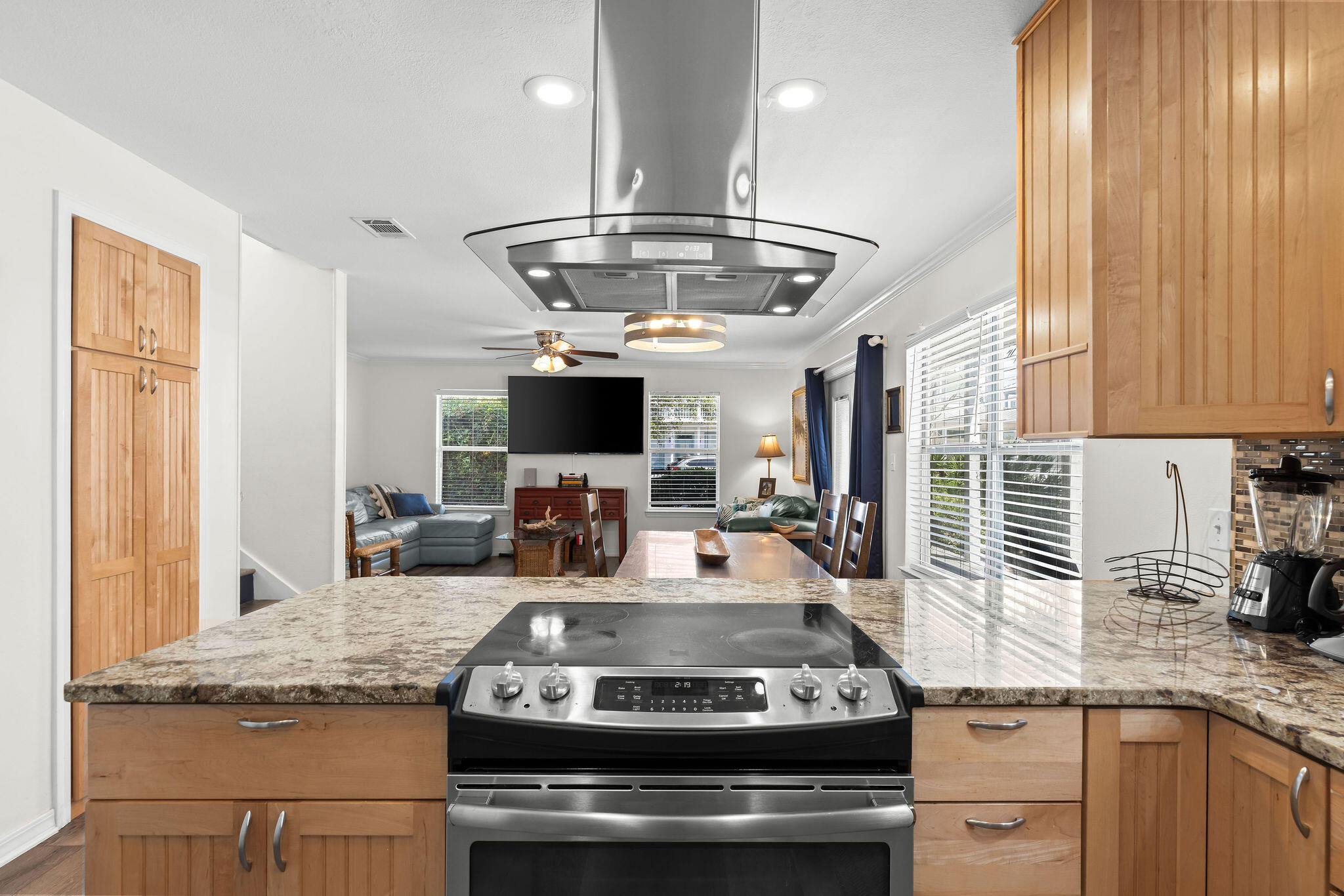 CRYSTAL BEACH - Residential